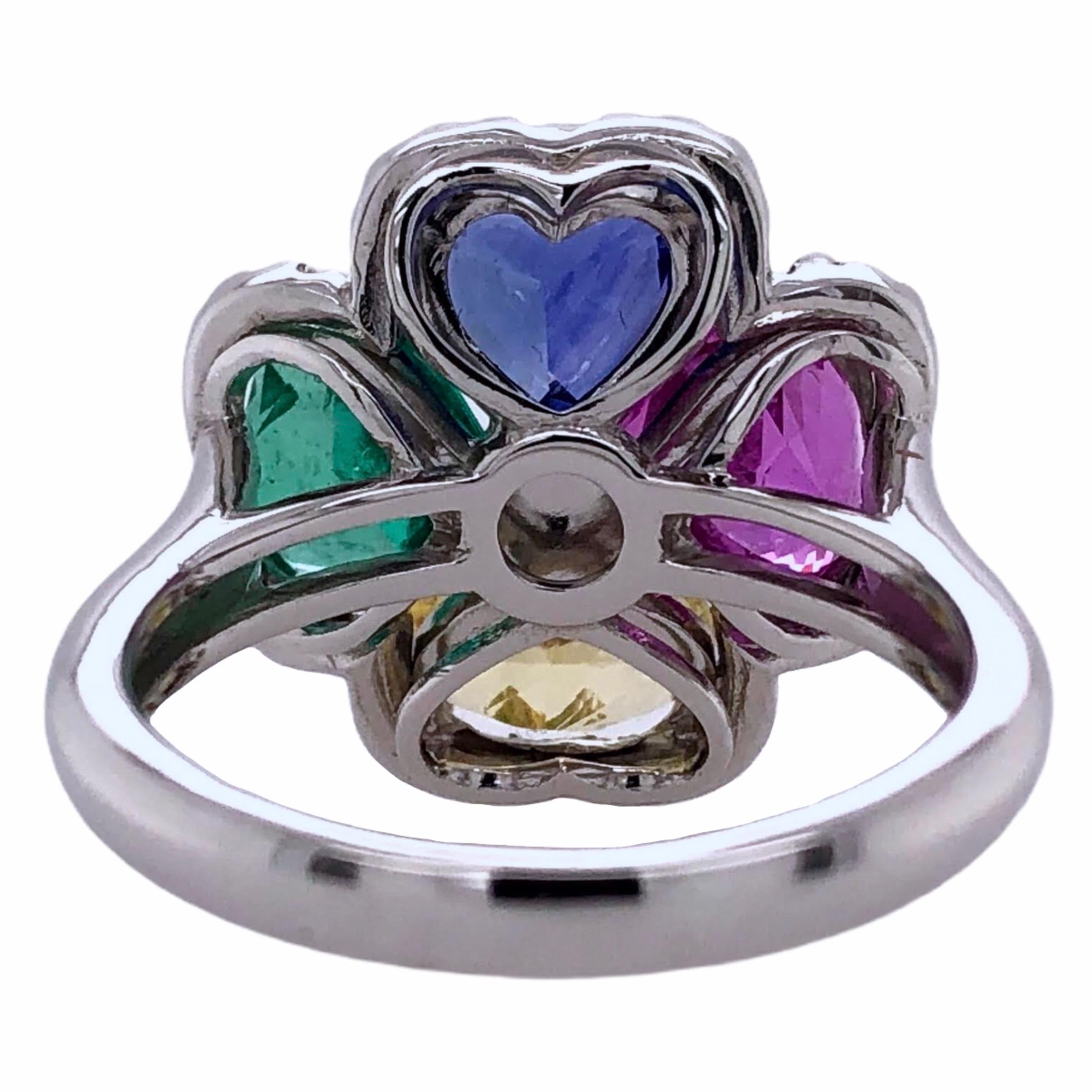 Women's Paris Craft House Multi Sapphire Emerald Heart Ring in 18 Karat White Gold For Sale