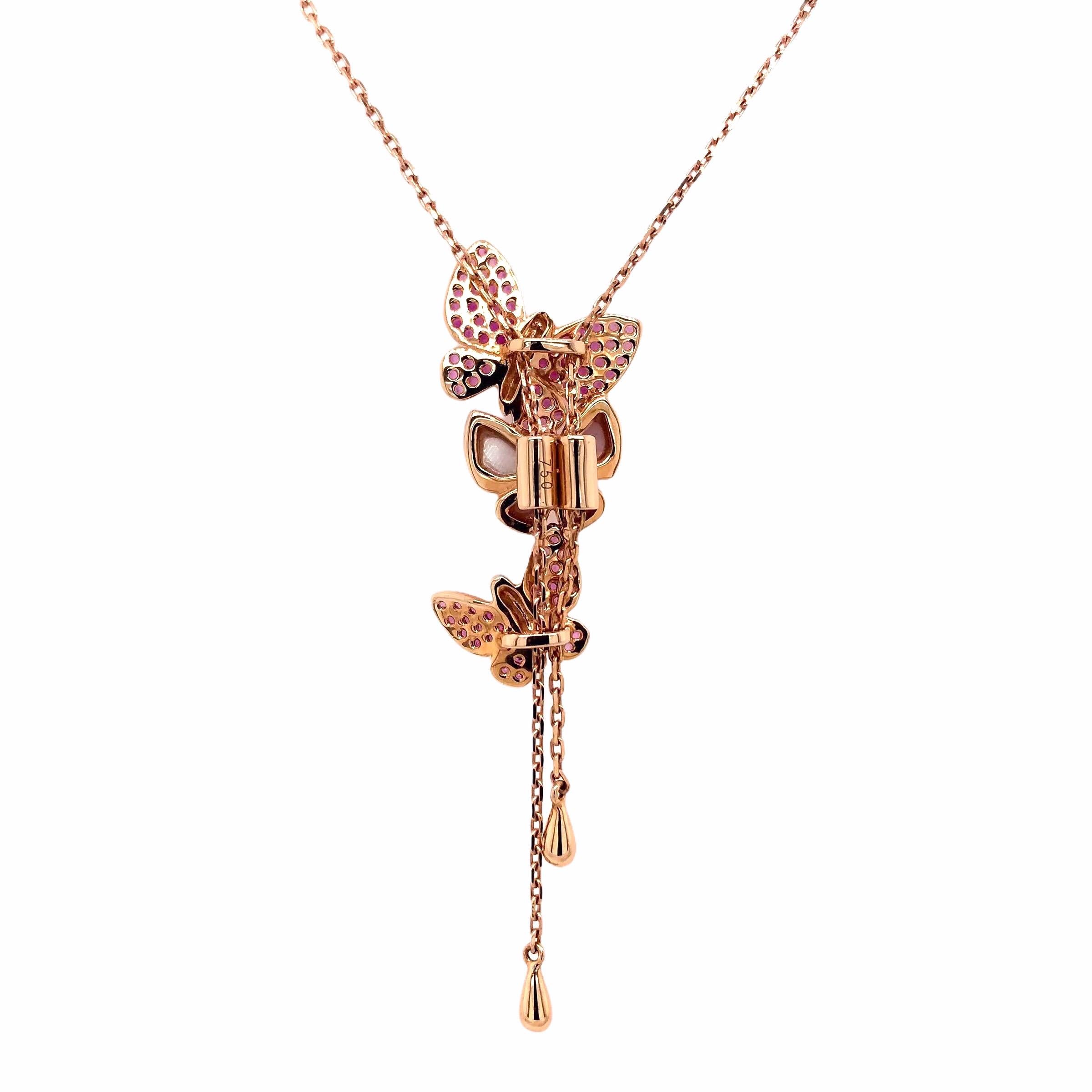 PARIS Craft House Pink Sapphire Mother of Pearl Necklace in 18 Karat Rose Gold.

- 81 Round Pink Sapphires/0.61ct
- 8 Round Diamonds/0.01ct
- 18K Rose Gold/8.76g

Designed and crafted at PARIS Craft House.