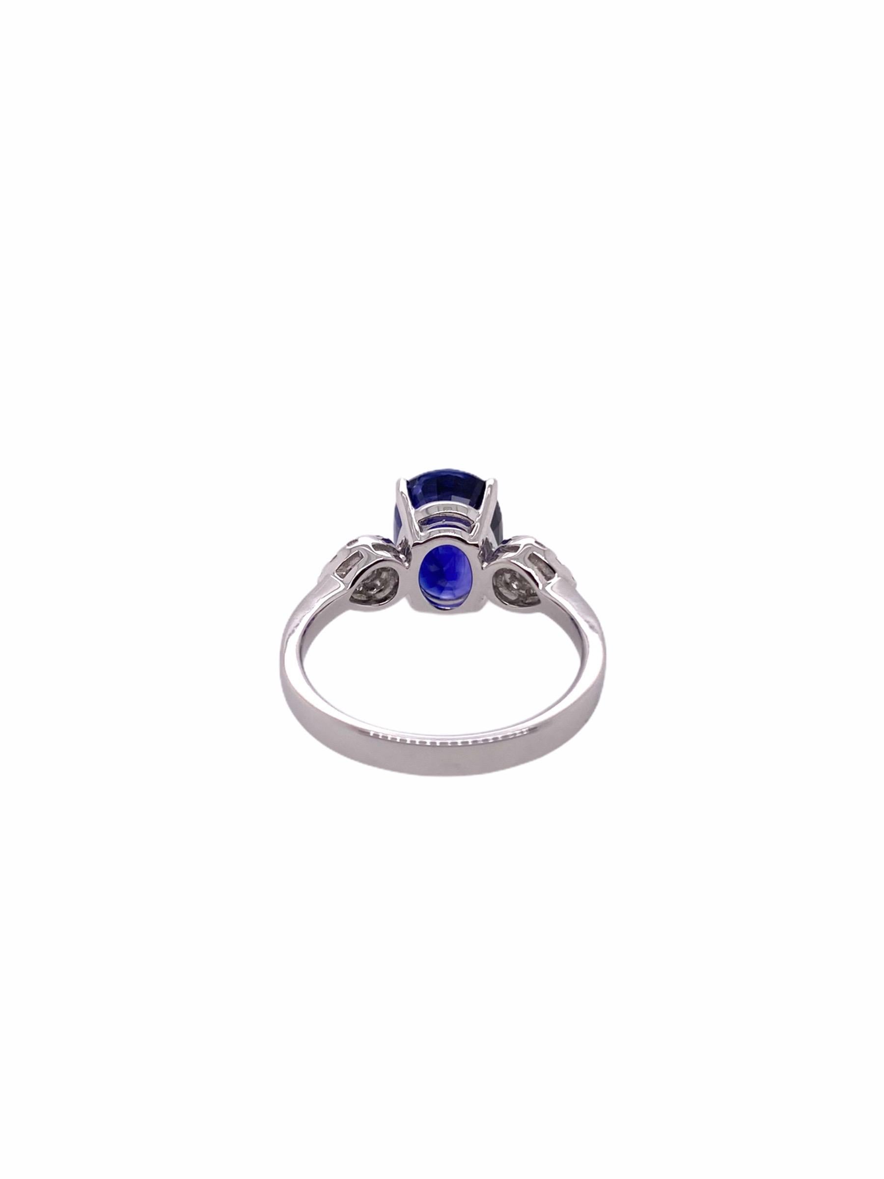 Oval Cut Paris Craft House 5.18ct Sapphire Diamond Ring in 18 Karat White Gold For Sale