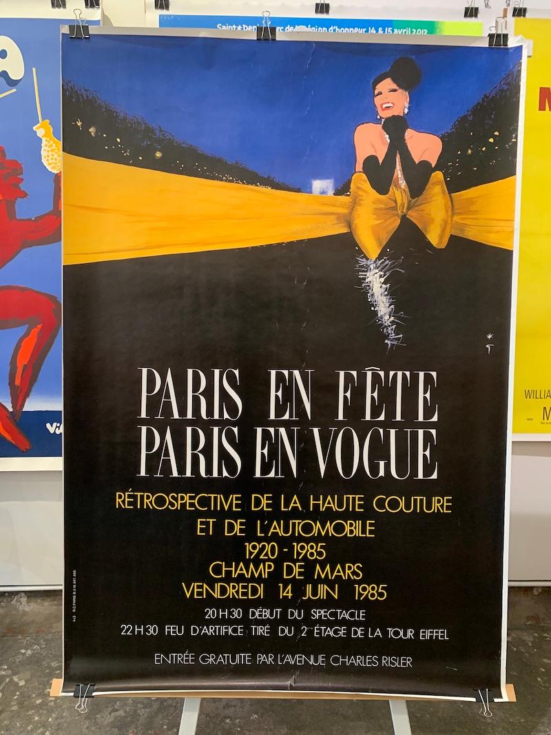 Mid-Century Modern 'Paris en Fete Paris en Vogue', Original Vintage Fashion Poster, Rene Gruau  For Sale
