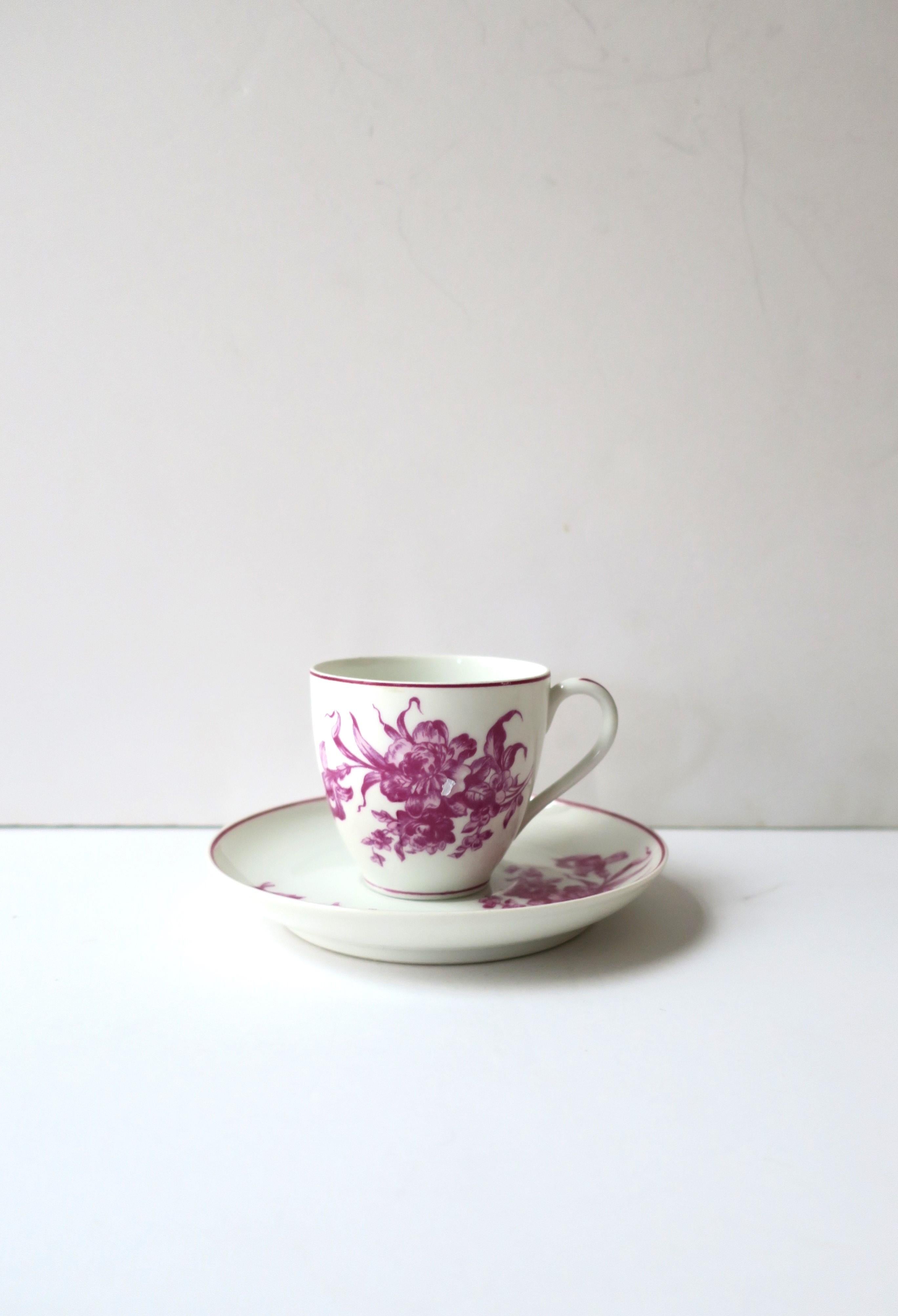 Paris French Porcelain Coffee Espresso or Tea Demitasse Cup & Saucer, Set of 4 For Sale 6