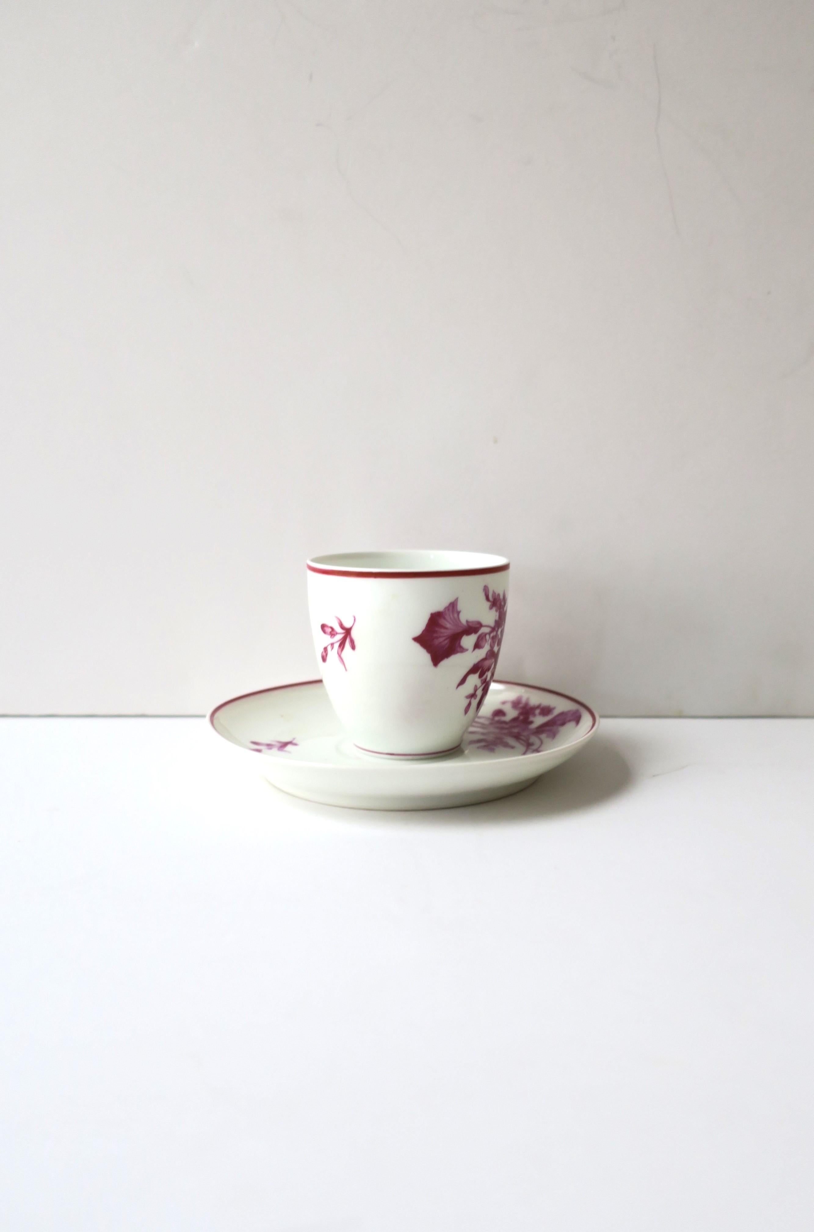 Paris French Porcelain Coffee Espresso or Tea Demitasse Cup & Saucer, Set of 4 For Sale 4
