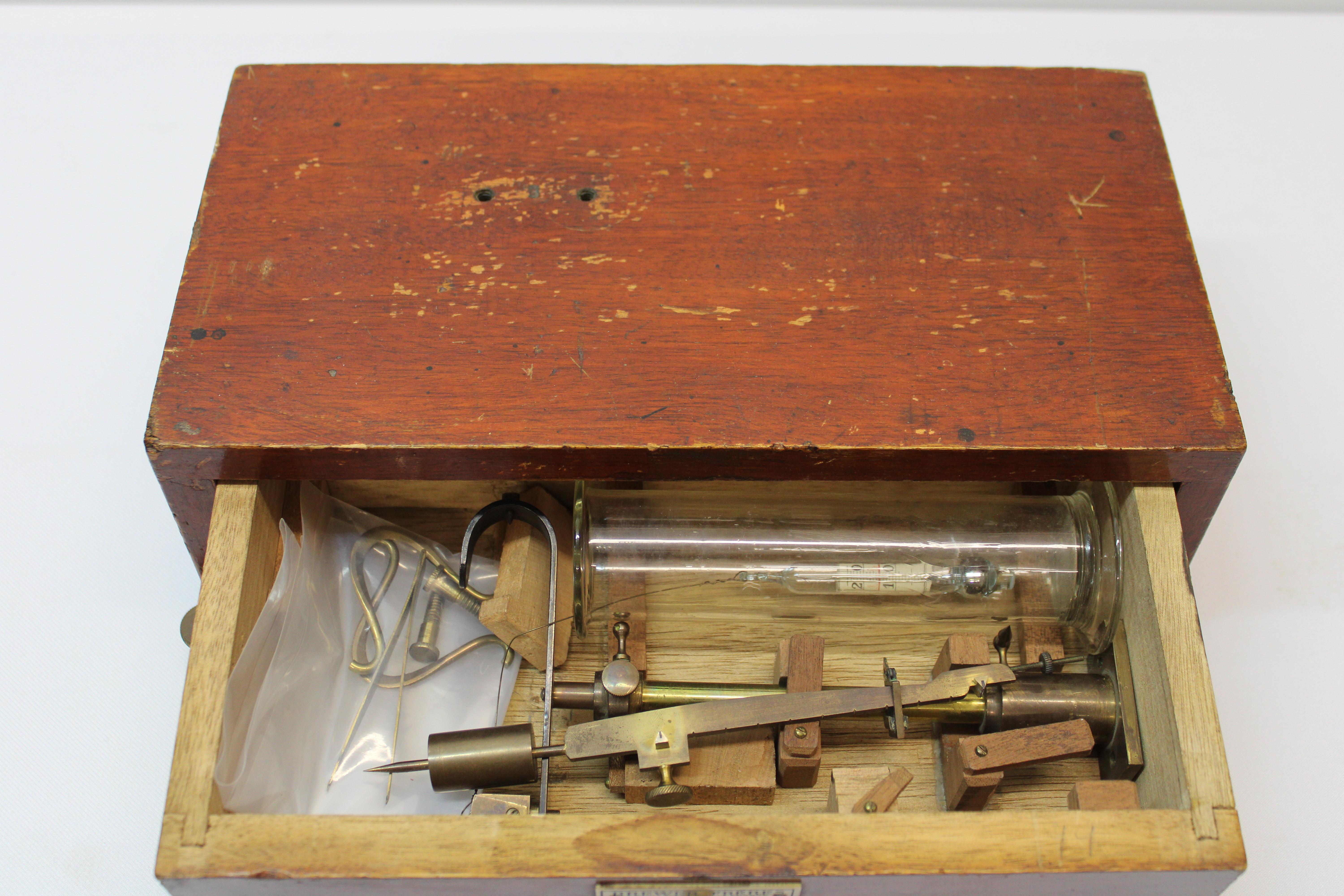 Paris Laboratory Instrument w/ Box In Good Condition For Sale In San Francisco, CA
