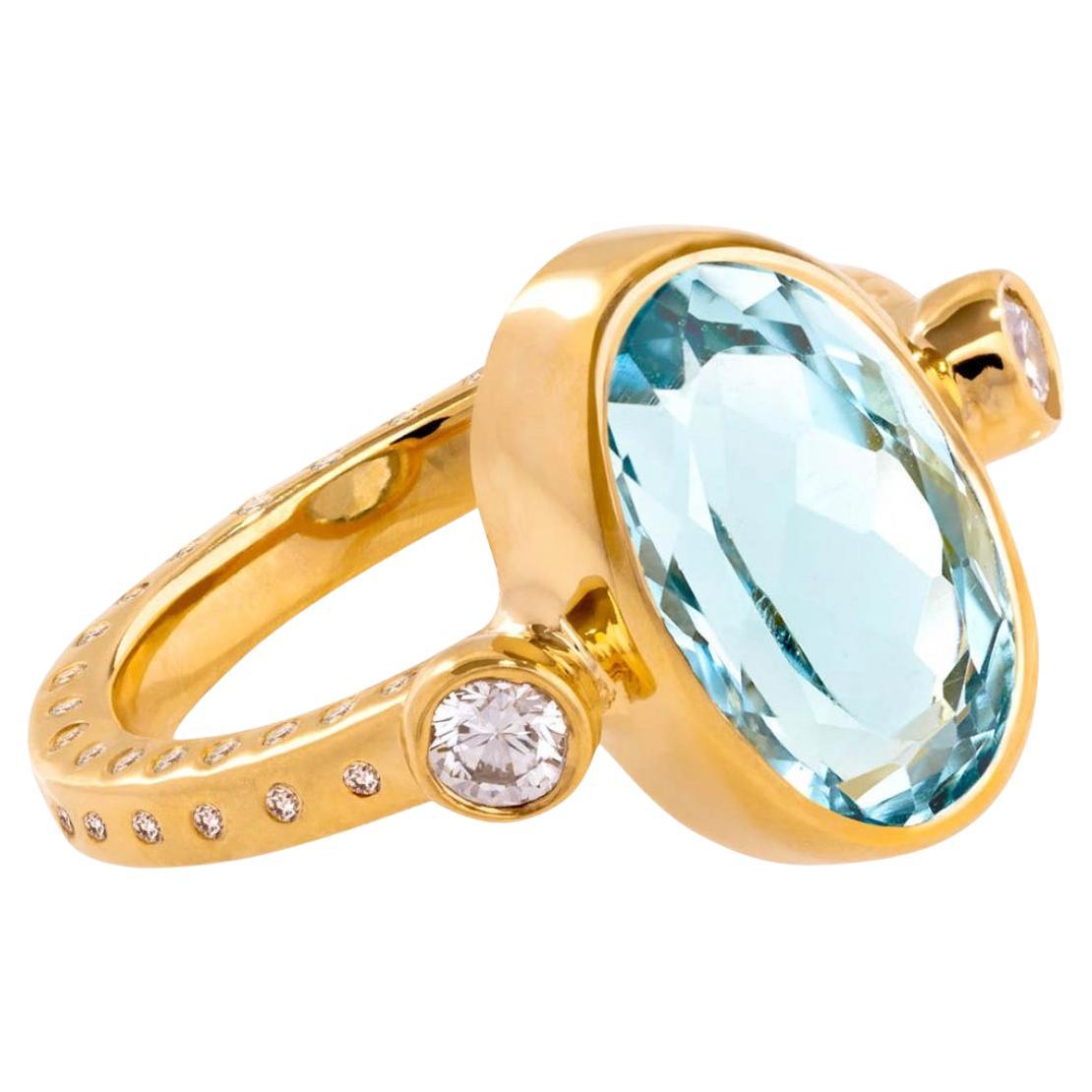 Paris & Lily, Ring aus 22 Karat Gold, Aquamarin und Diamanten