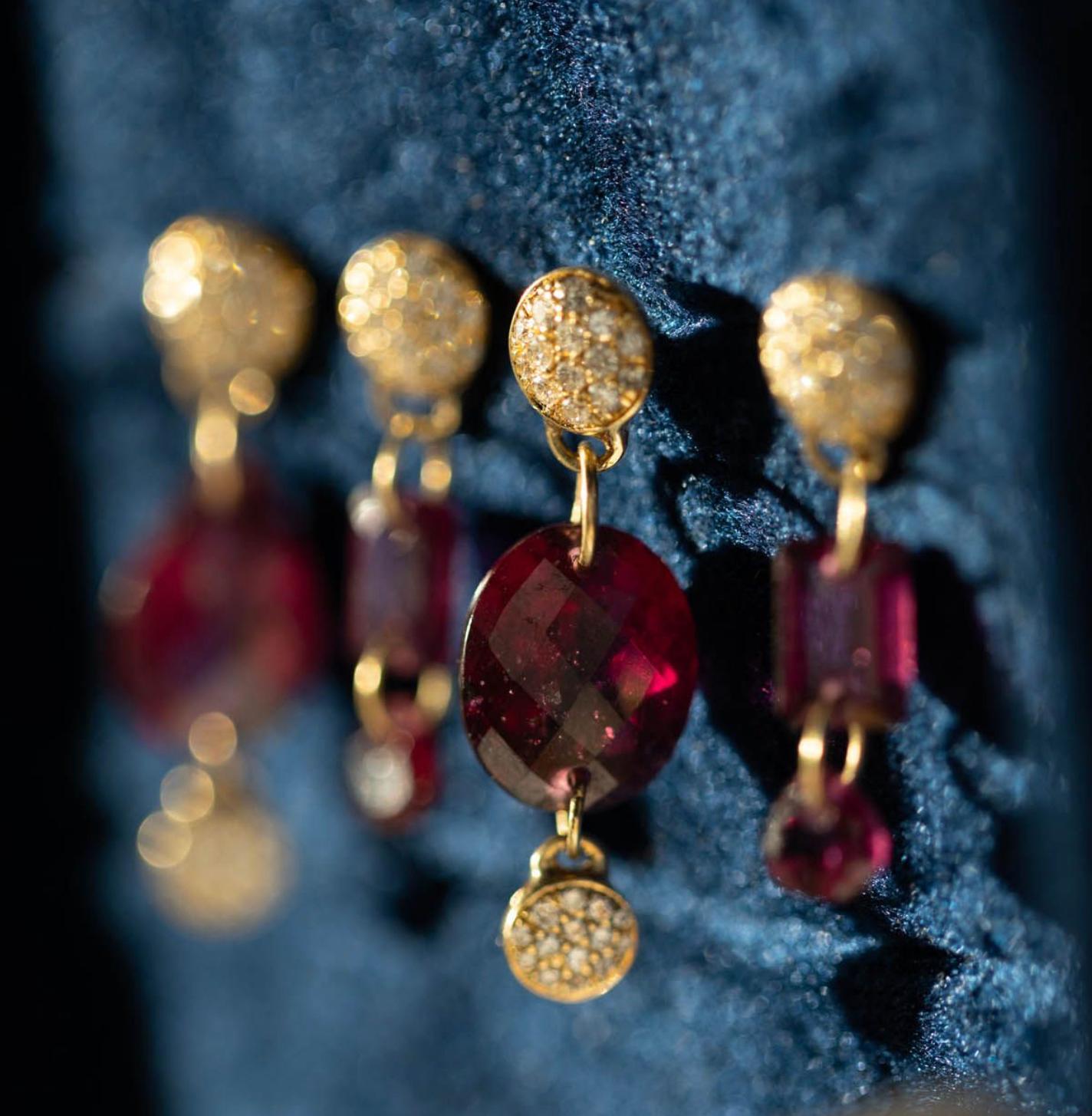 Contemporary Paris & Lily, handmade, 18K yellow gold earrings with pave diamonds and garnets