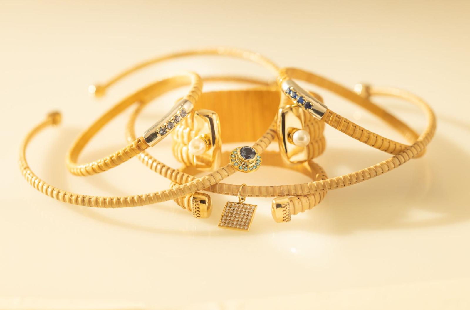 Contemporary Paris & Lily Nantucket Lightship Basket Choker with Gold & Diamond Pendant