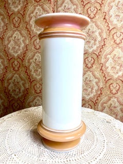 Paris Opaline Mantel Vase – France, Late 19th Century