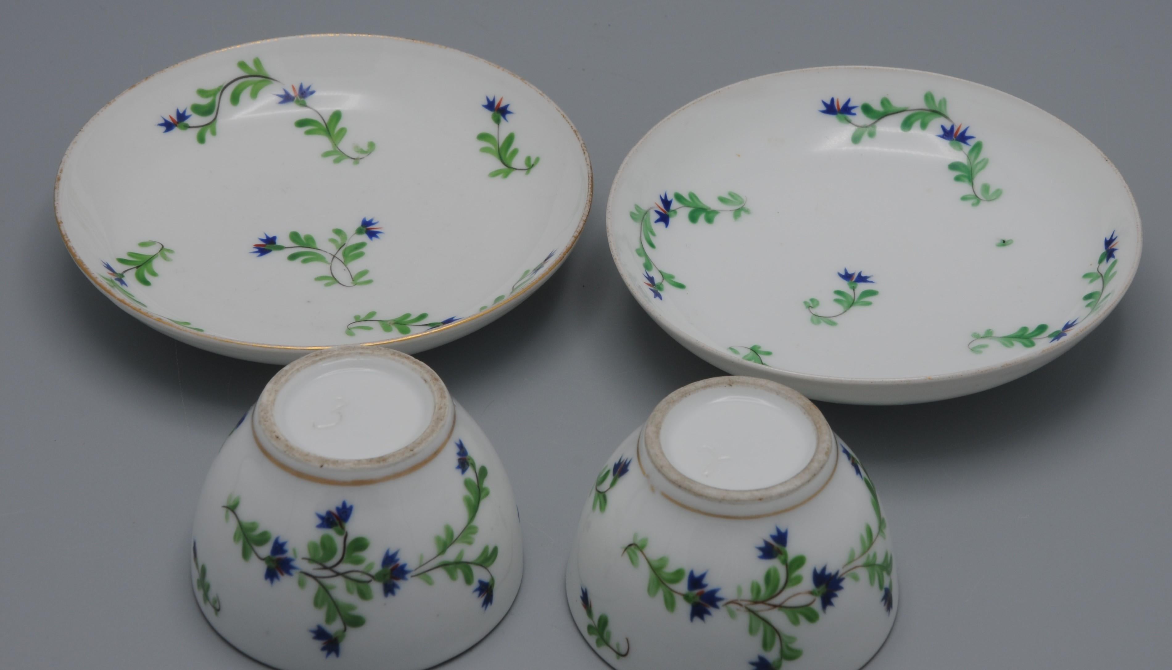 18th Century Paris porcelain - 2 cups and saucers, cornflowers decor 'Barbeaux', 18th century For Sale