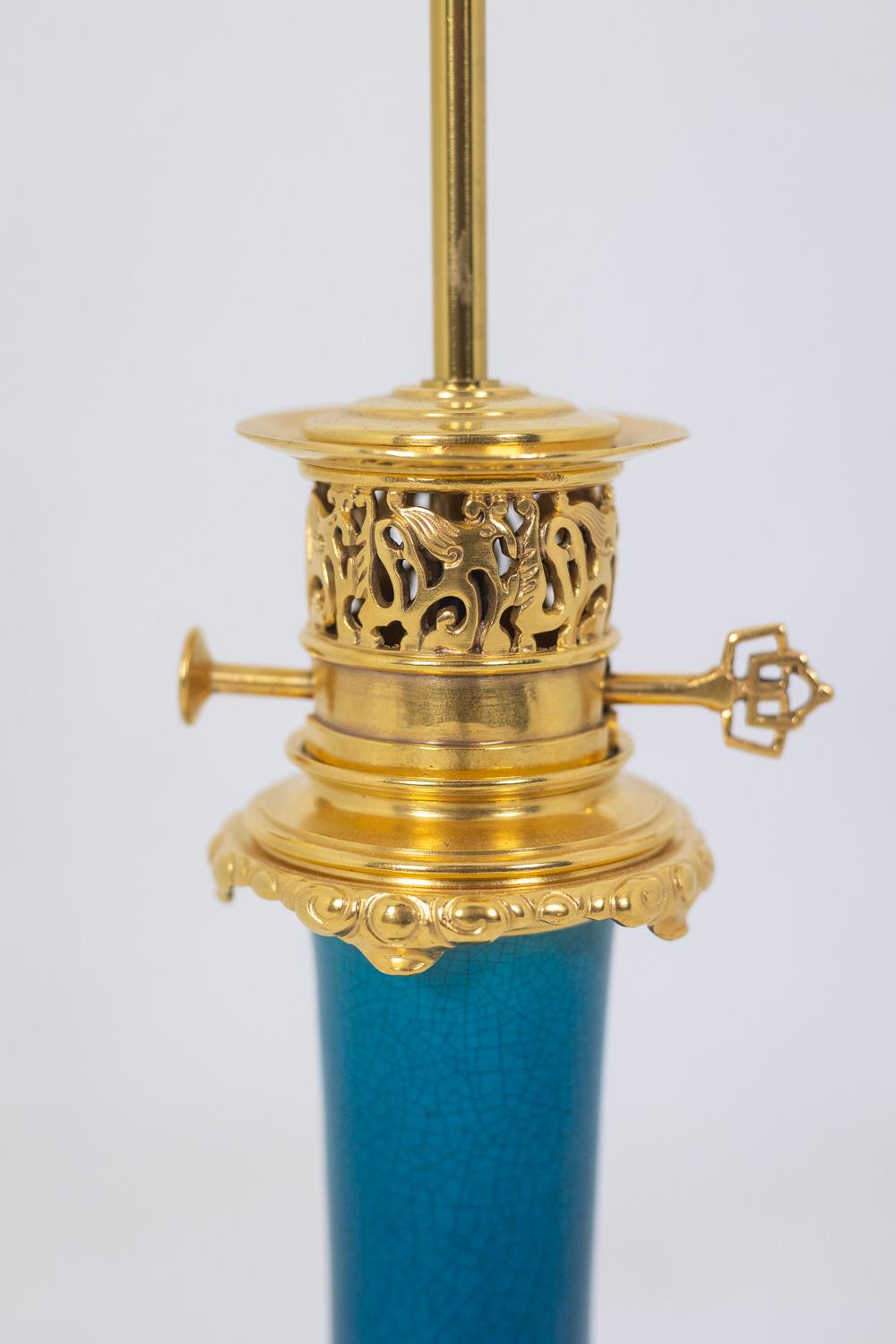 French Paris porcelain and gilt bronze lamp, circa 1880 For Sale