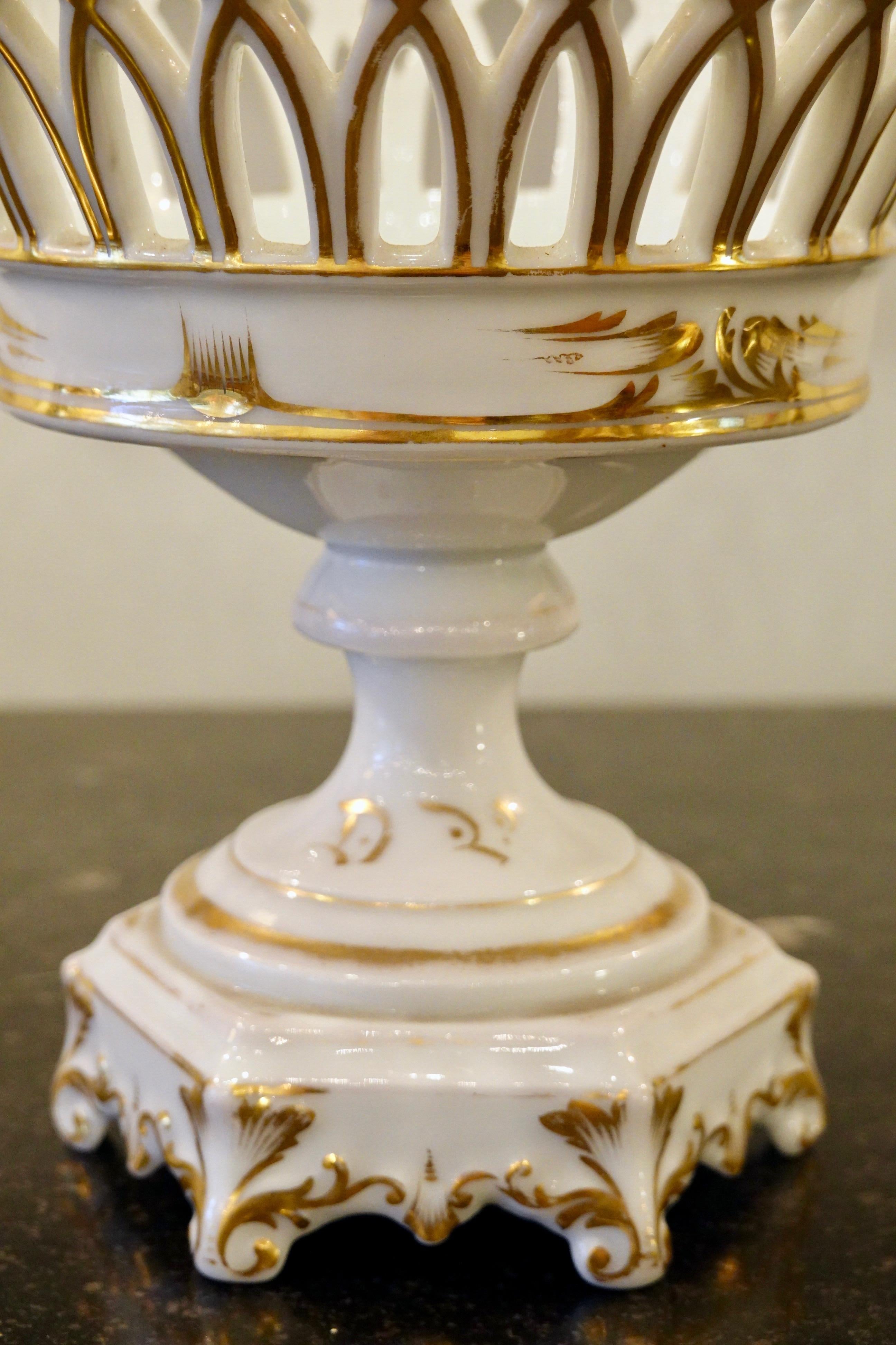 French Paris Porcelain and Parcel Gilt Reticulated Compote or Fruit Basket For Sale