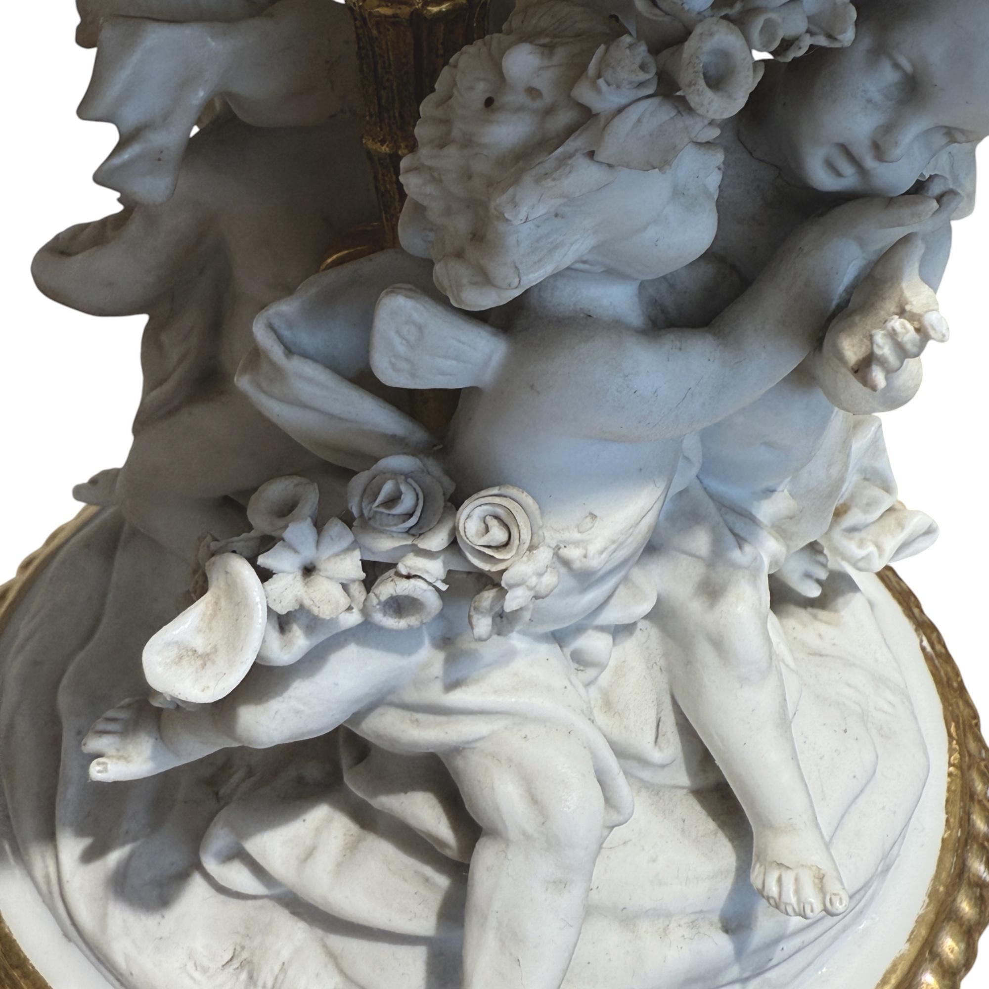 Paris Porcelain Basket Vase, 19th Century For Sale 4