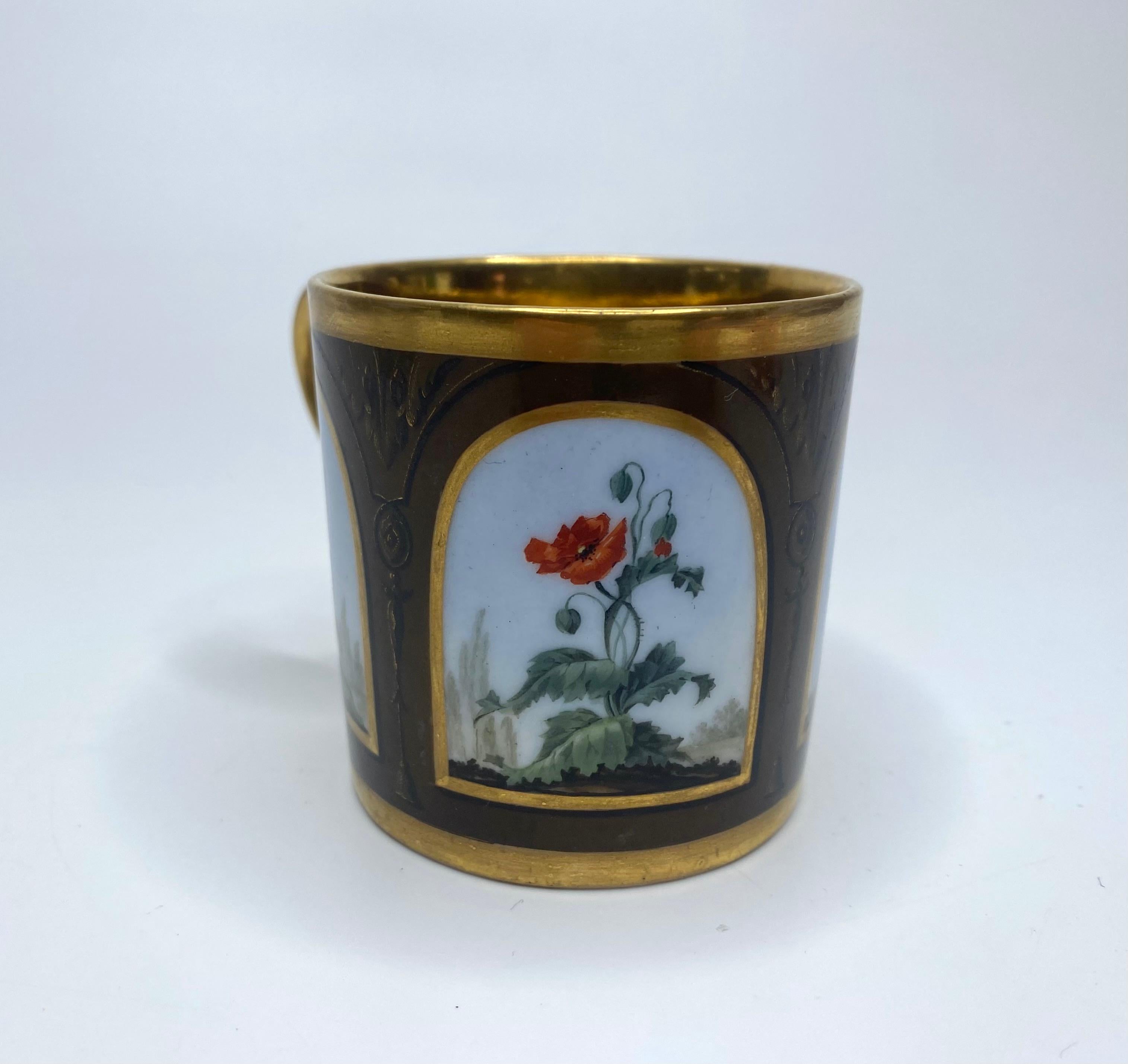Boîte à café et soucoupe en porcelaine de Paris, c. 1810. en vente 3