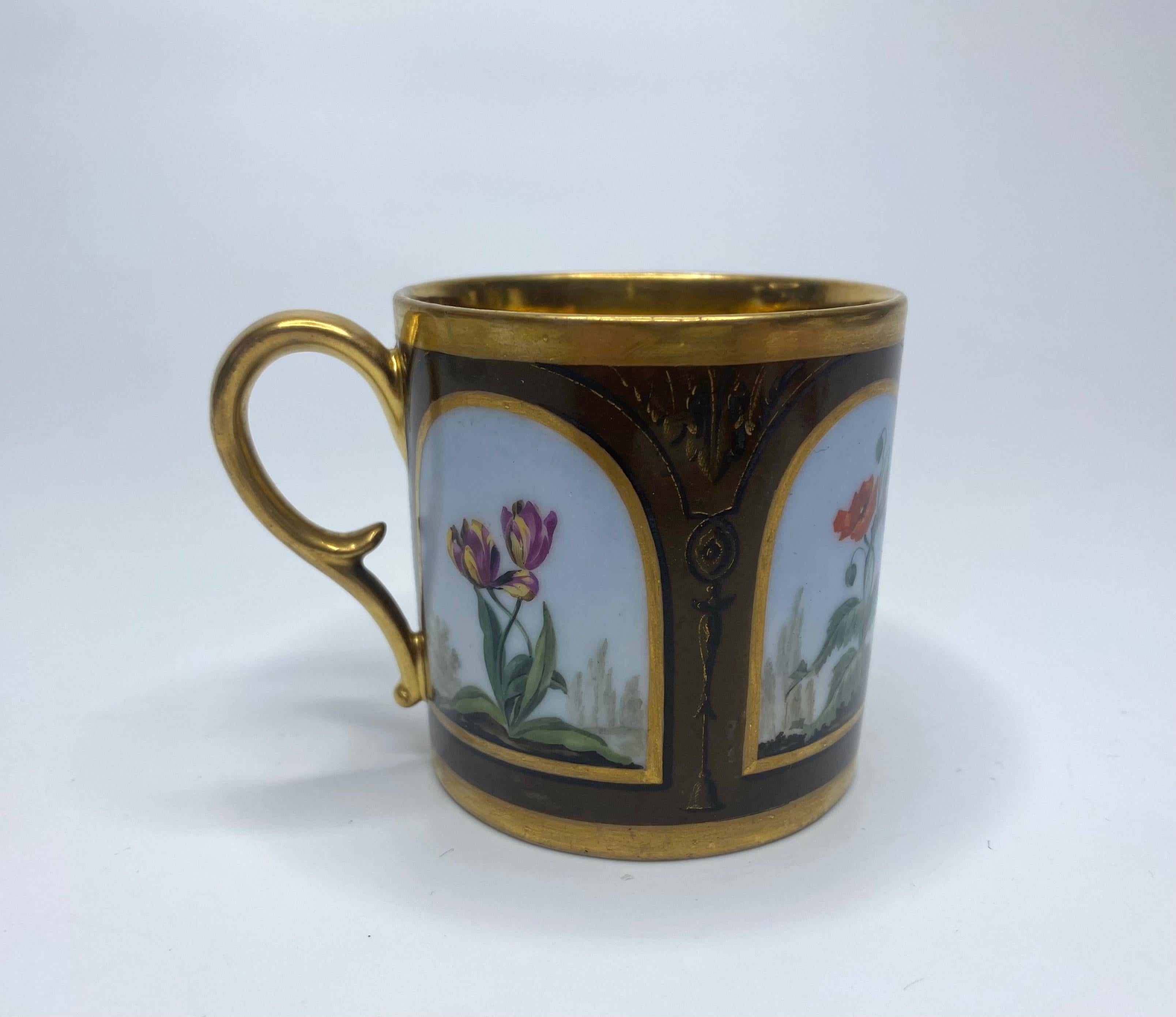 Boîte à café et soucoupe en porcelaine de Paris, c. 1810. Bon état - En vente à Gargrave, North Yorkshire