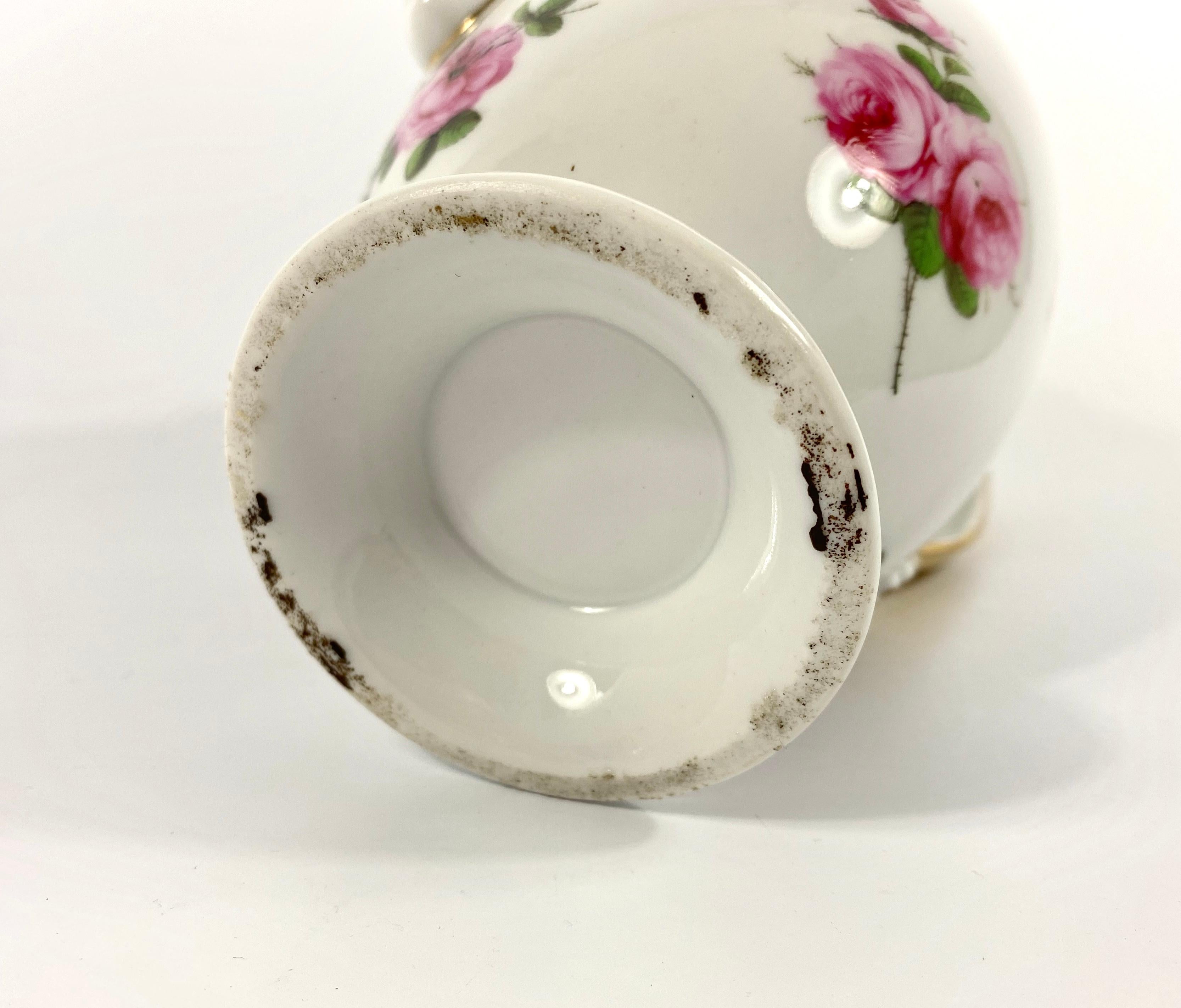Paris Porcelain Coffee Pot, Roses, circa 1820 6