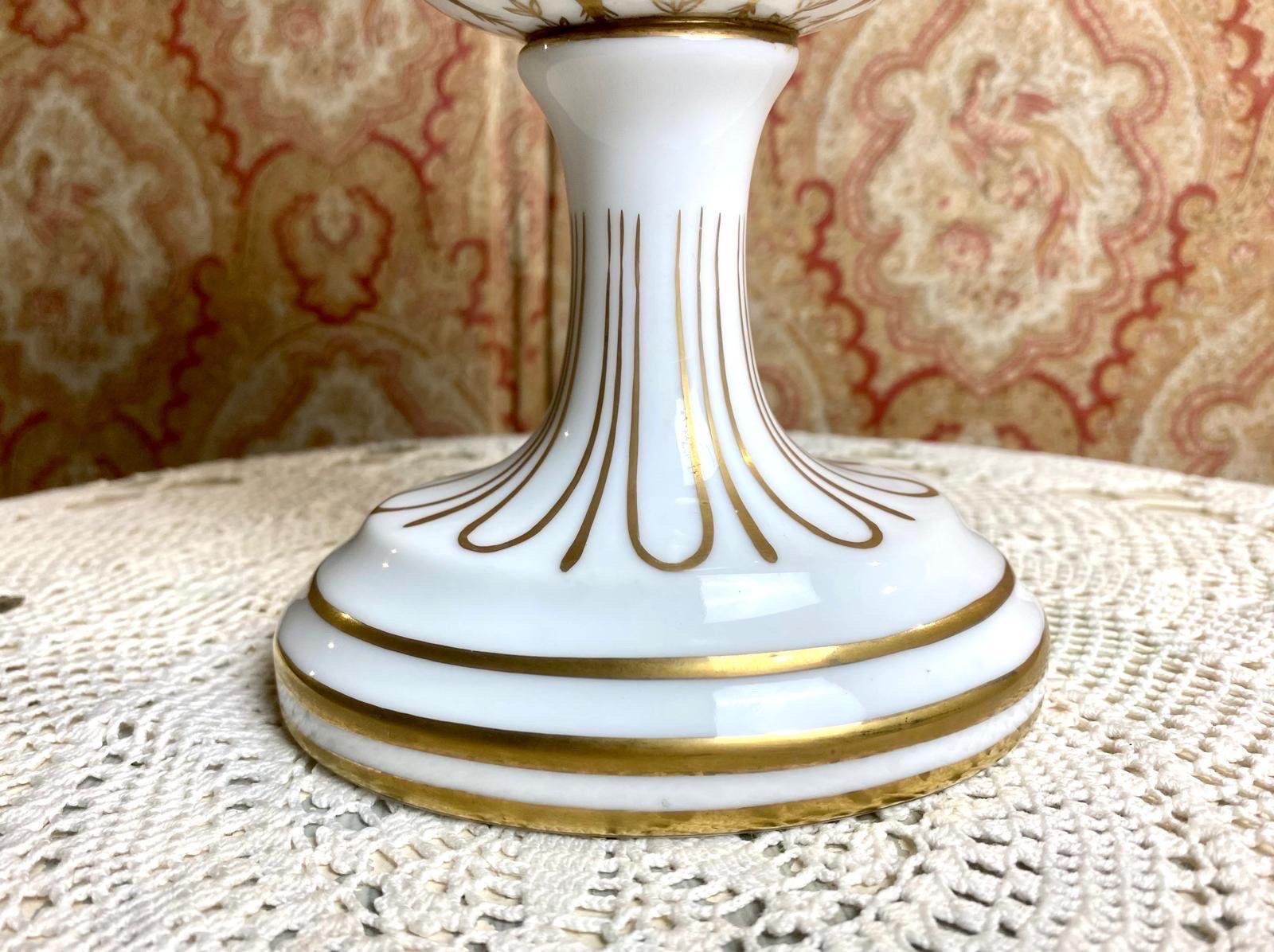 Pariser Porzellankutsche mit orientalischem Dekor - Ende 19. Jahrhundert im Angebot 5