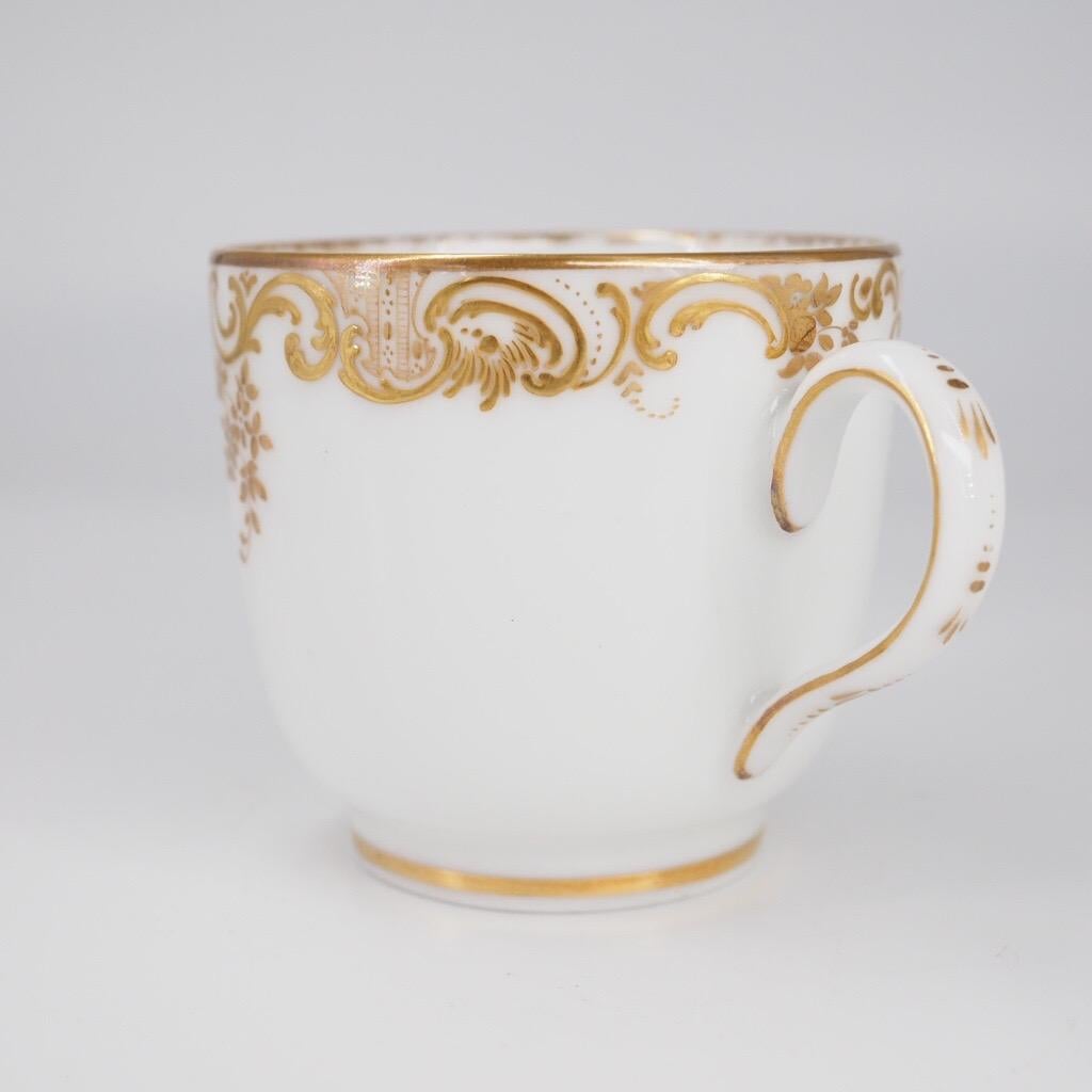 Paris Porcelain Cup & Saucer, Armorial ‘Boyer Succsr to Feuillet’, c. 1850 For Sale 4
