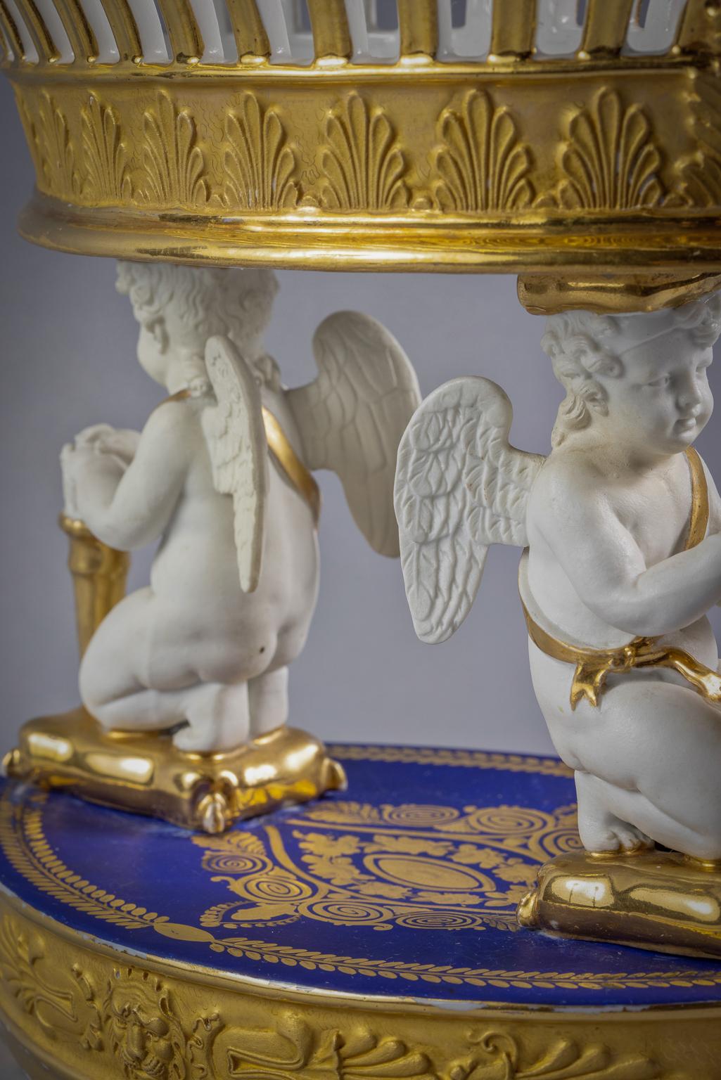 Paris Porcelain Figural Openwork Centerpiece, circa 1830 For Sale 1