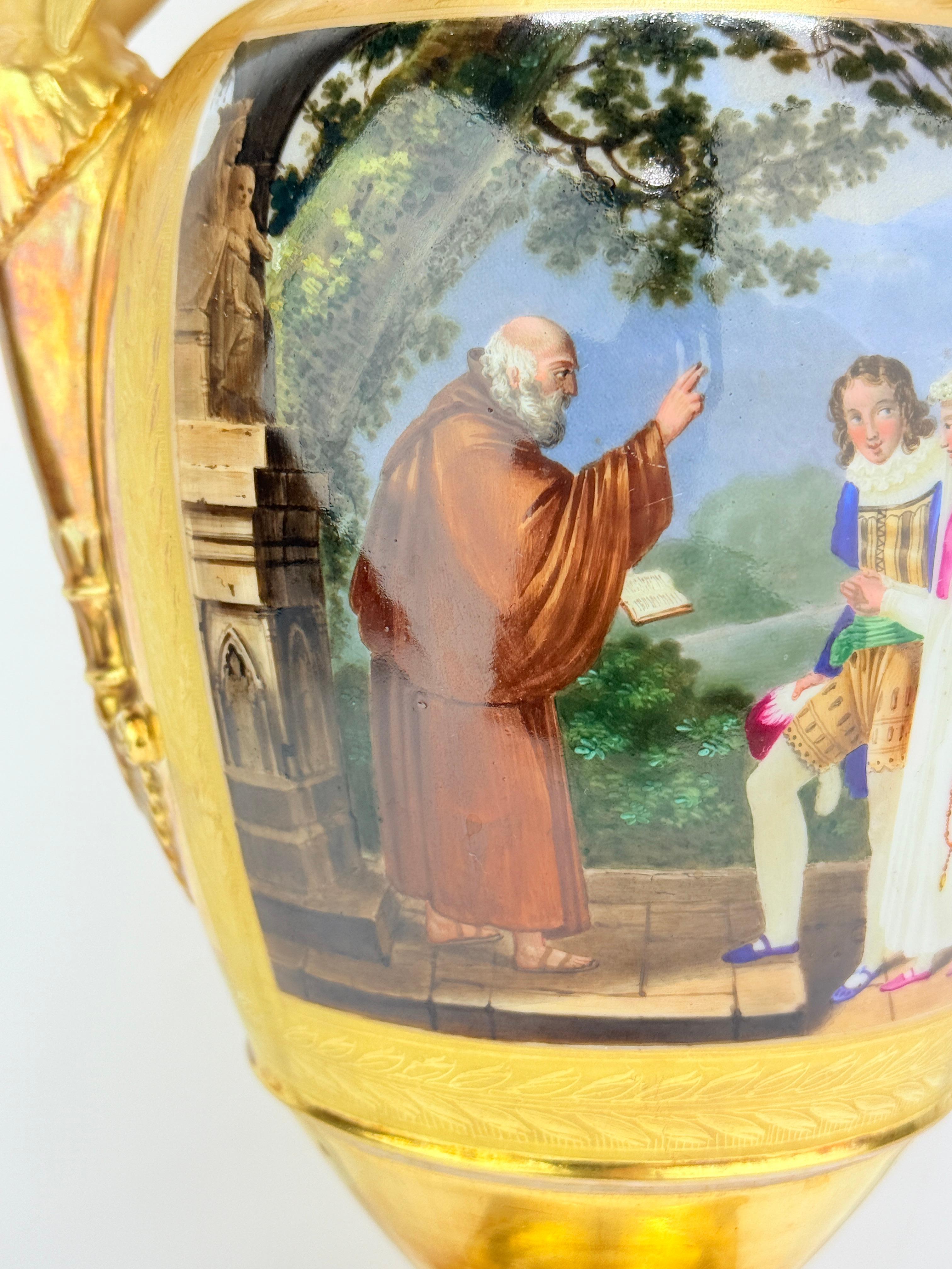 Français Urne en porcelaine de Paris, dorée et peinte, scène de tableau médiéval, C.I.C. 1815-1830 en vente