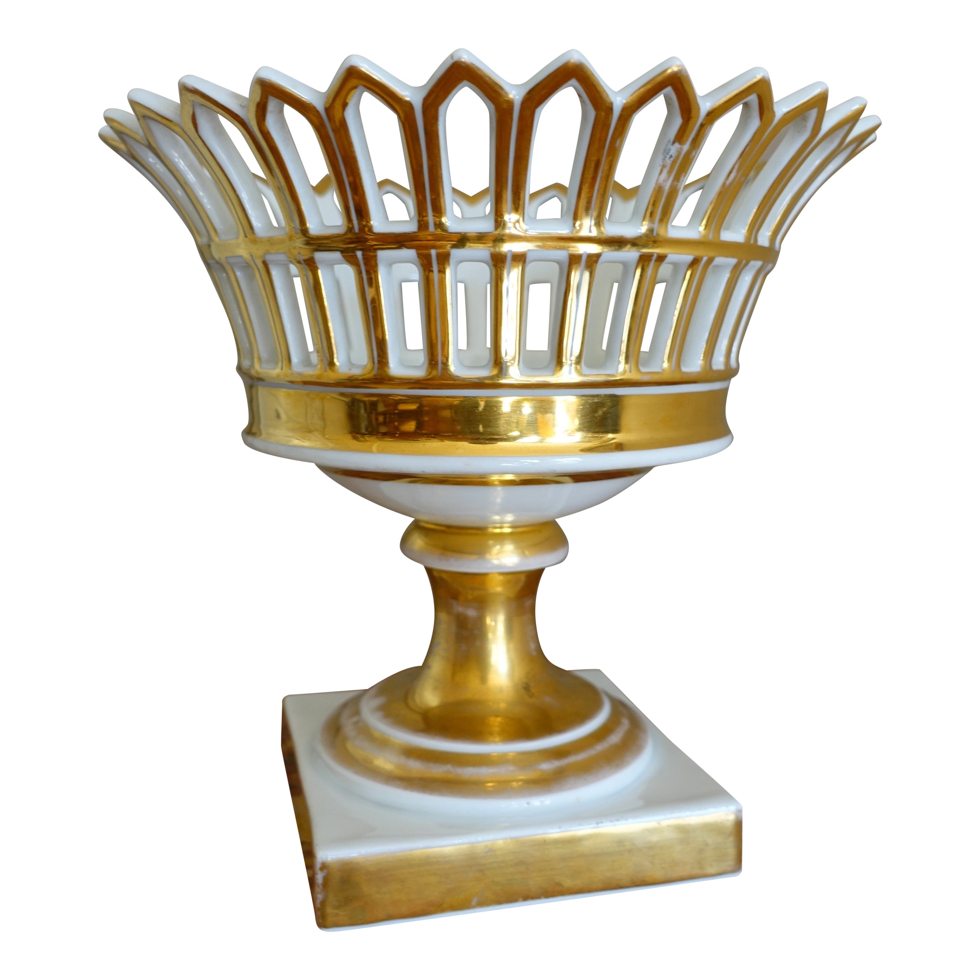 Corbeille à fruits en porcelaine de Paris - début 19ème siècle circa 1830 en vente