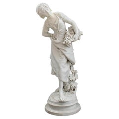 Paris Porcelain Sculpture Portrait of a Woman " Grappilleuse" Signed