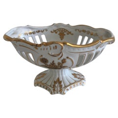 Paris Porcelain Small Urn Basic with Gold Decoration and Old Markings