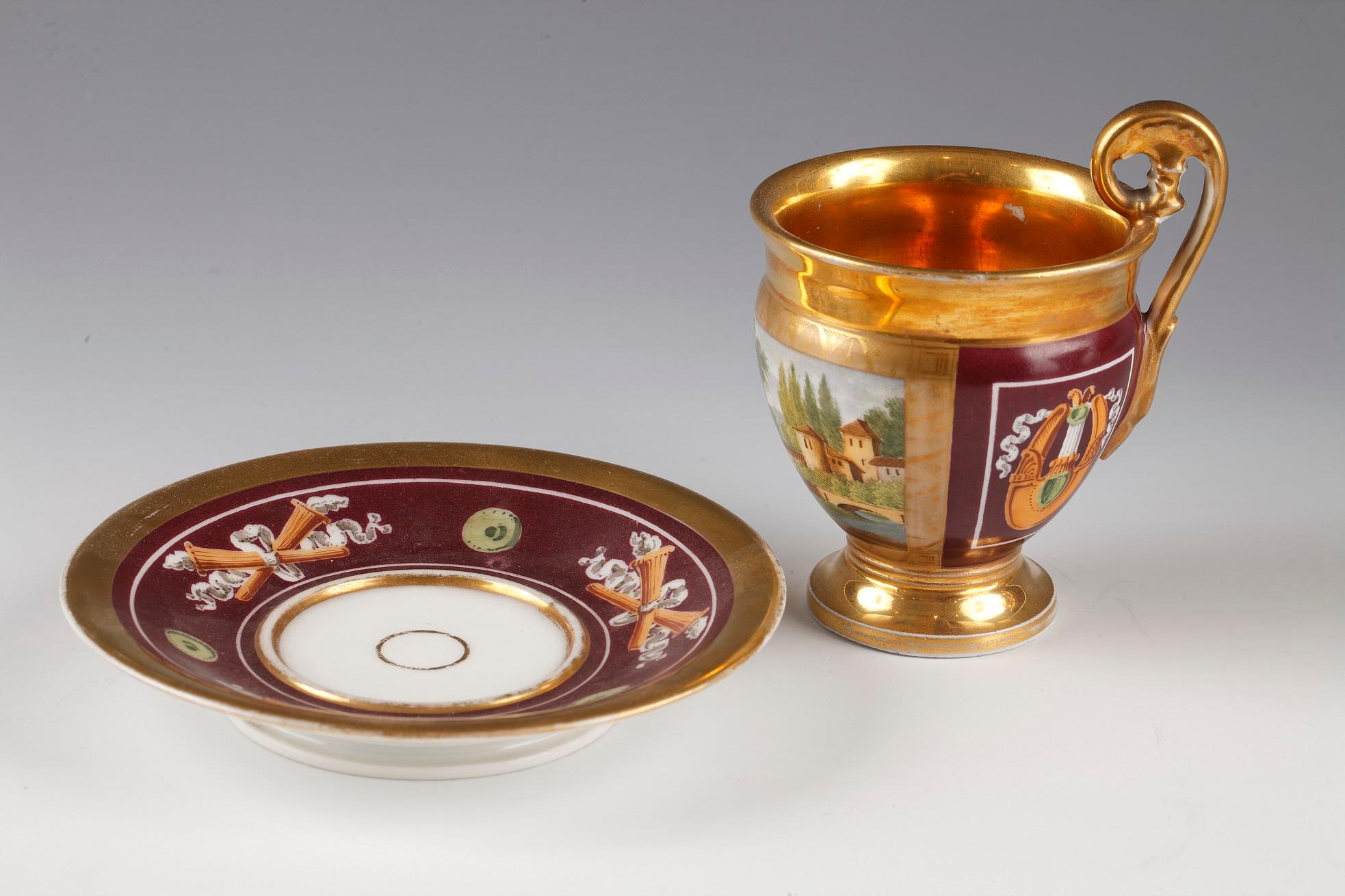 Paris Porcelain Restauration Style Tea Set, France, Circa 1880 For Sale 4