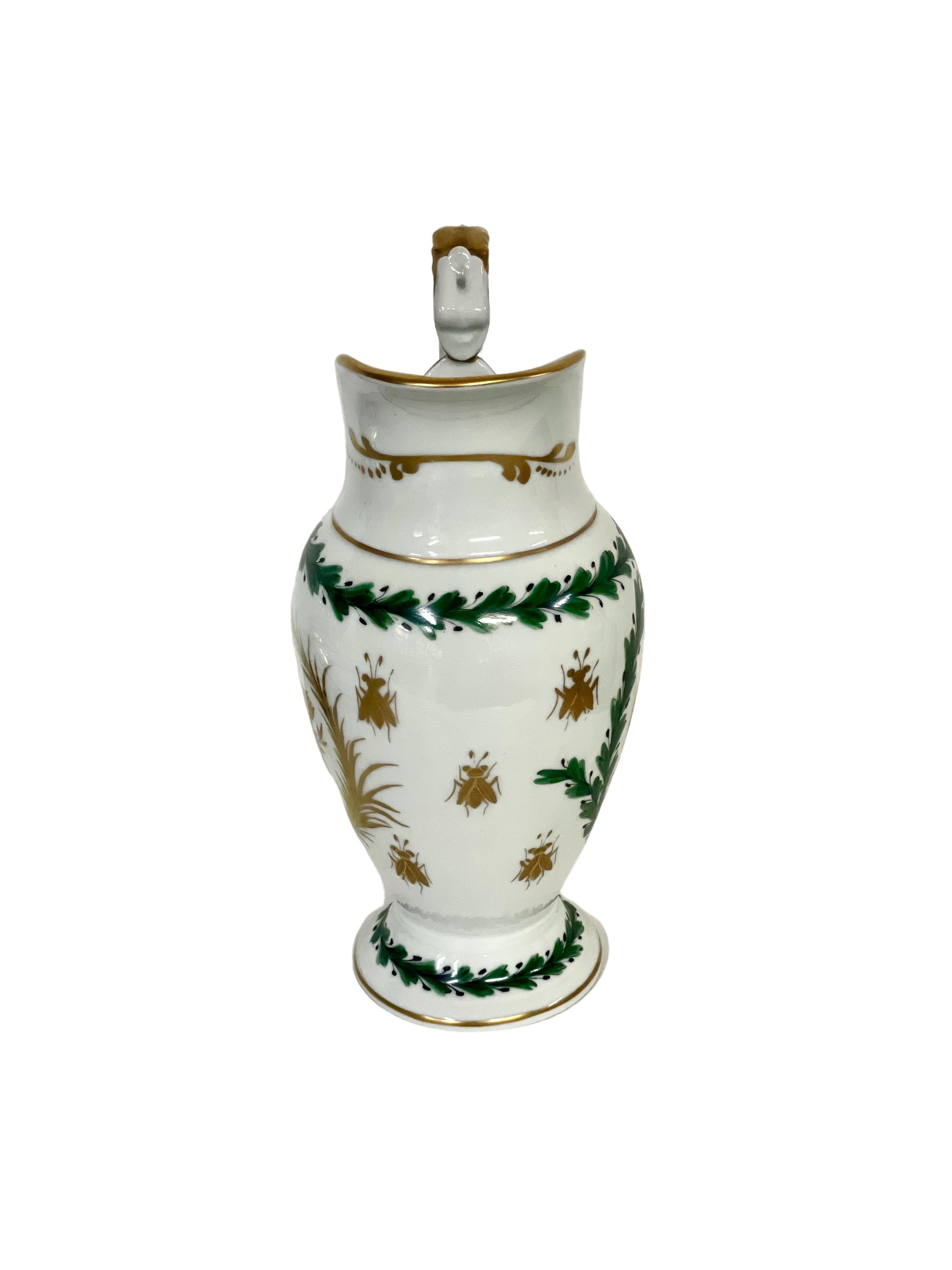 XIXe siècle Basine et pichet en porcelaine de Paris d'époque Empire français avec emblèmes napoléoniens en vente
