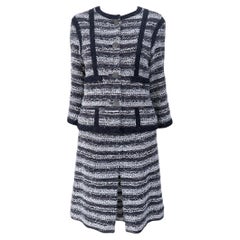 Chanel Paris / Singapore CC Buttons Lesage Tweed Ensemble 36 FR