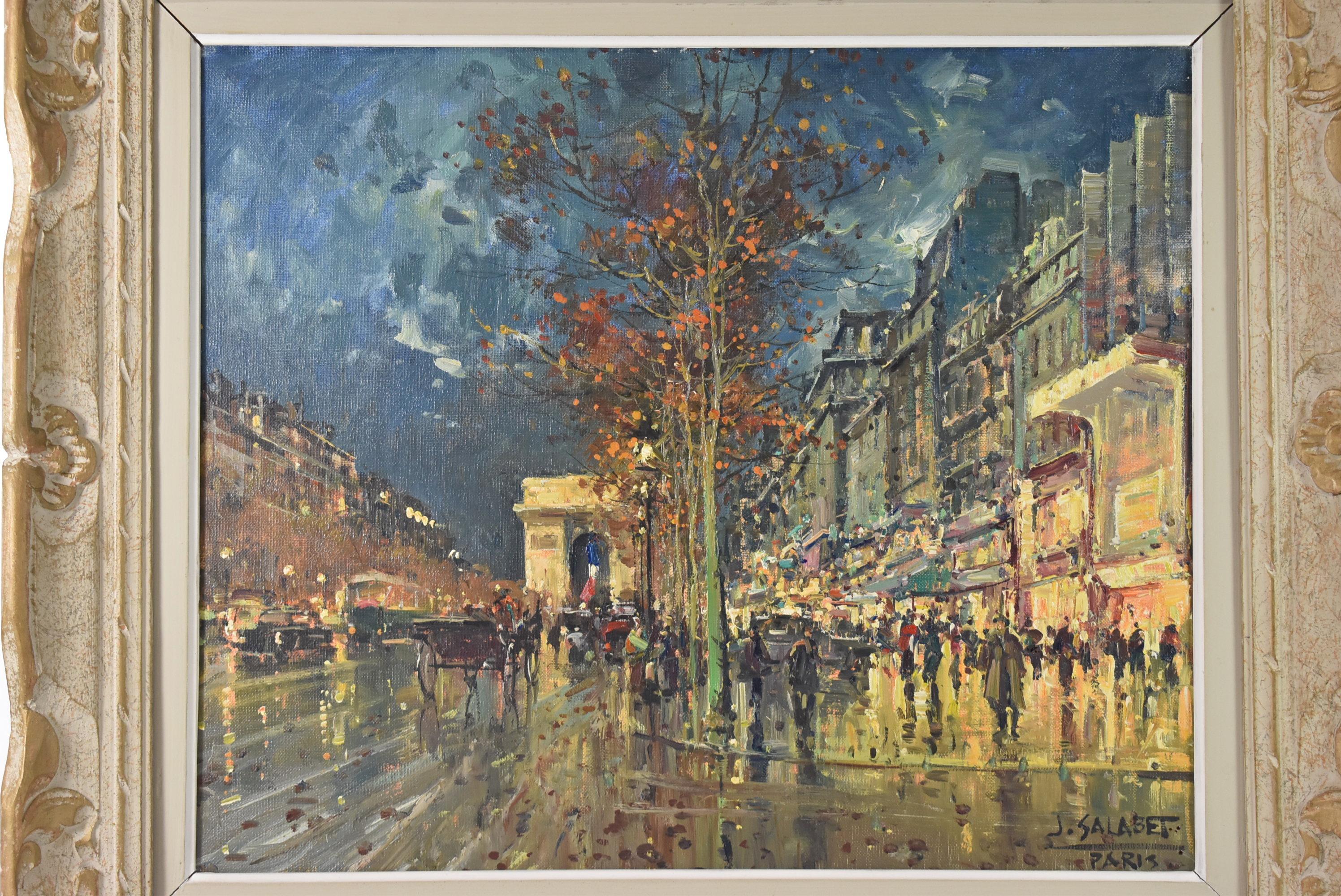 Pintura al óleo sobre lienzo Escena callejera de París, Arco del Triunfo, de Jean Salabet. Circa 1950's. Escena callejera otoñal en París con el Arco del Triunfo al fondo. Una noche lluviosa con calles y aceras mojadas que arrojan reflejos, coches,