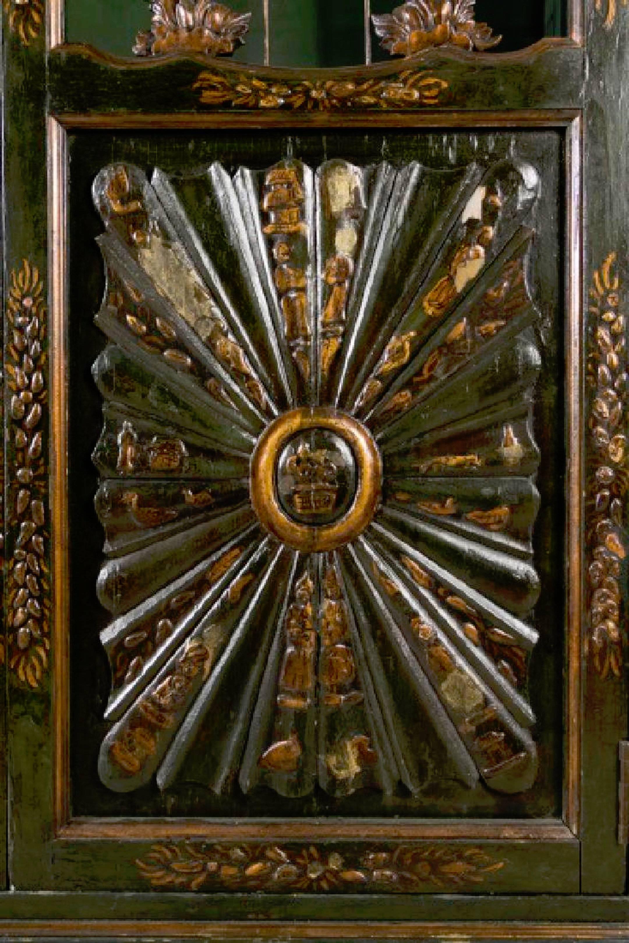Tôle Parish-Hadley Chinoiserie Lacquered Bookcase