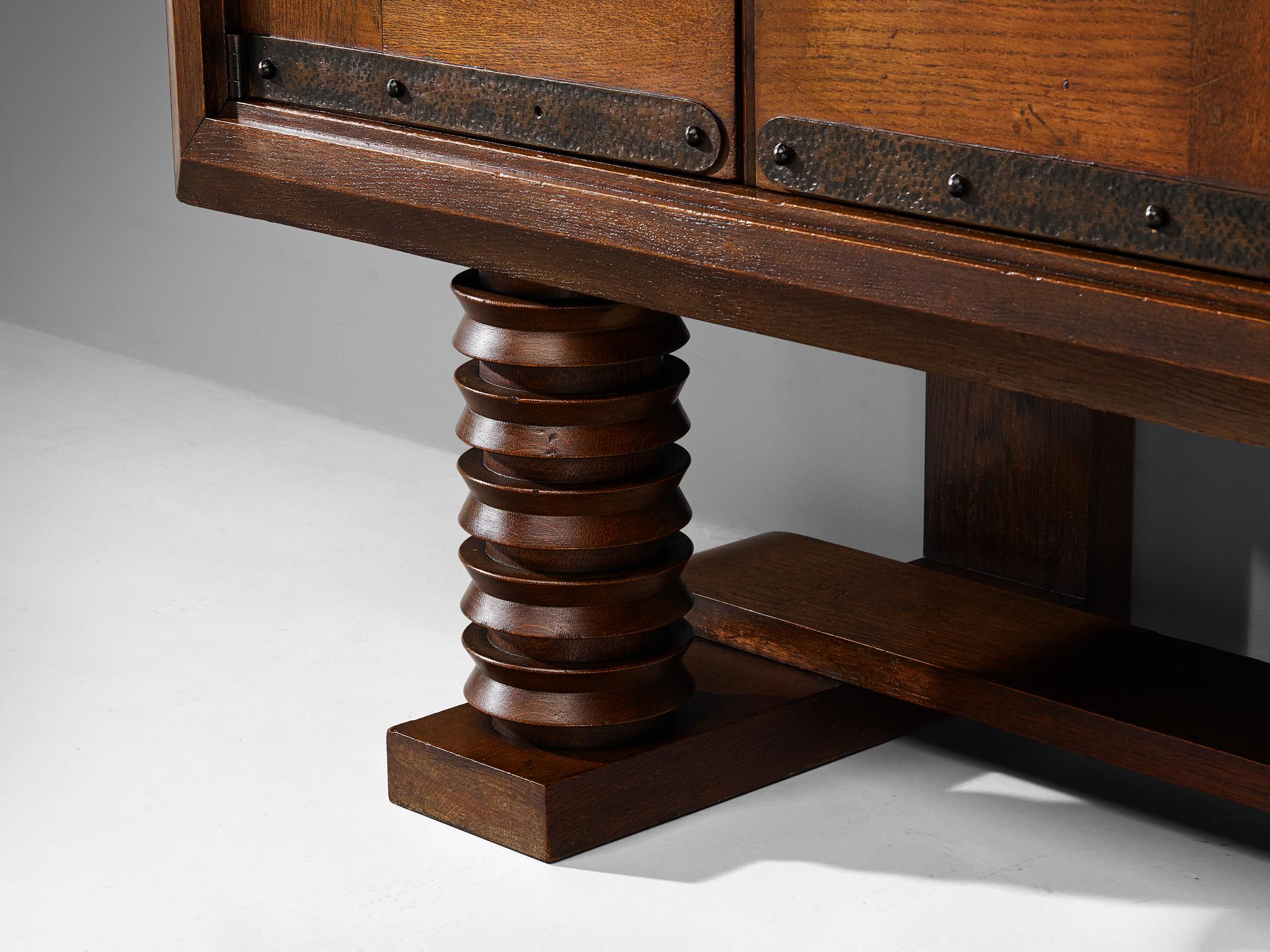 Parisian Art Deco Sideboard in Solid Oak with Iron Elements In condizioni buone in vendita a Waalwijk, NL