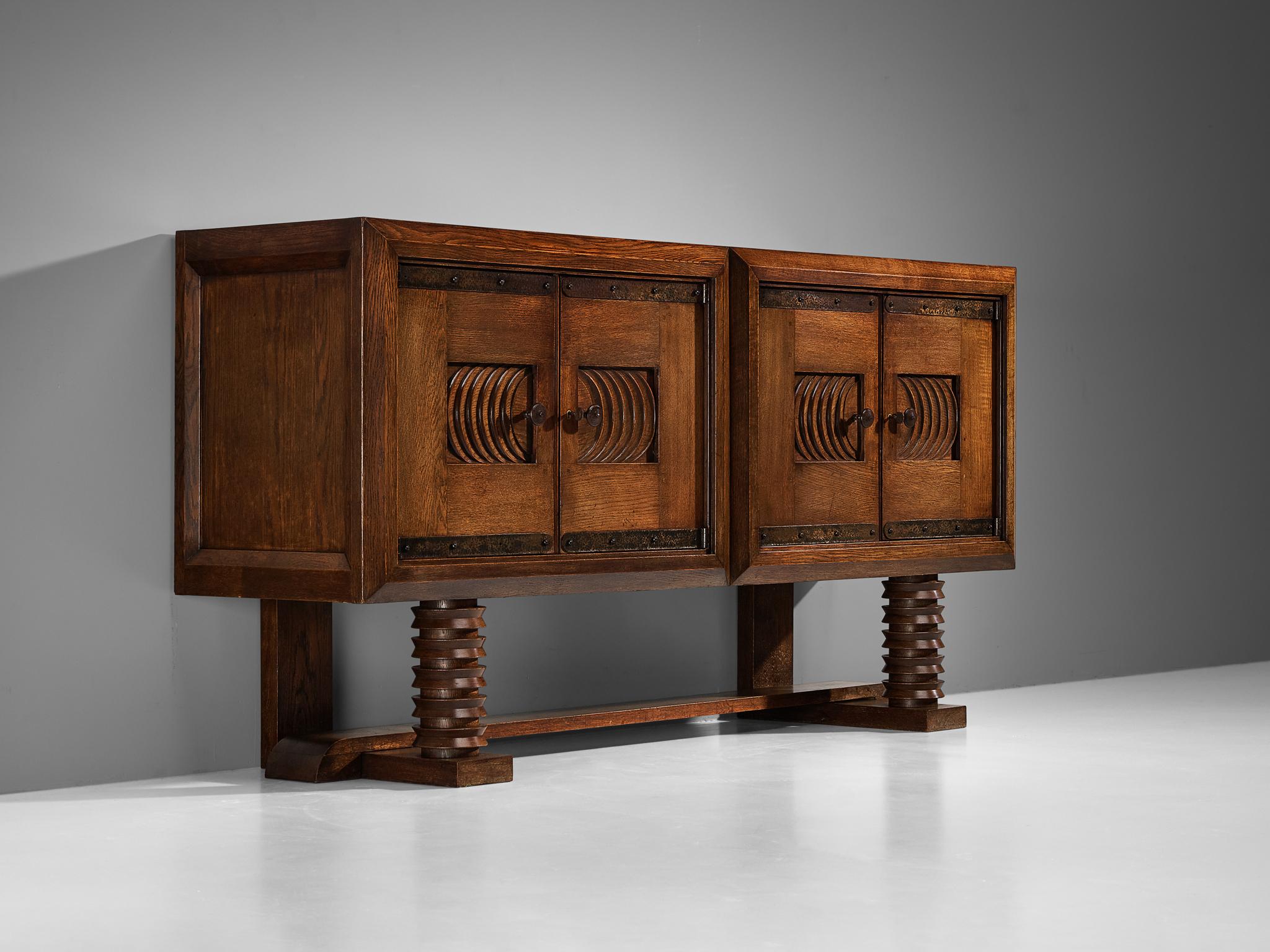 Parisian Art Deco Sideboard in Solid Oak with Iron Elements in vendita 1