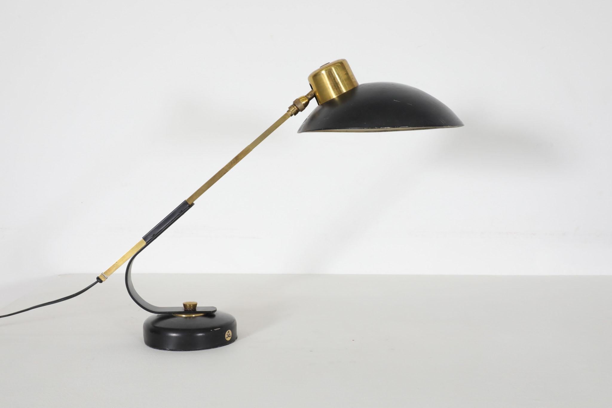 Lampe de bureau parisienne en laiton et émail noir par Ferdinand Solère, 1950 en vente 12