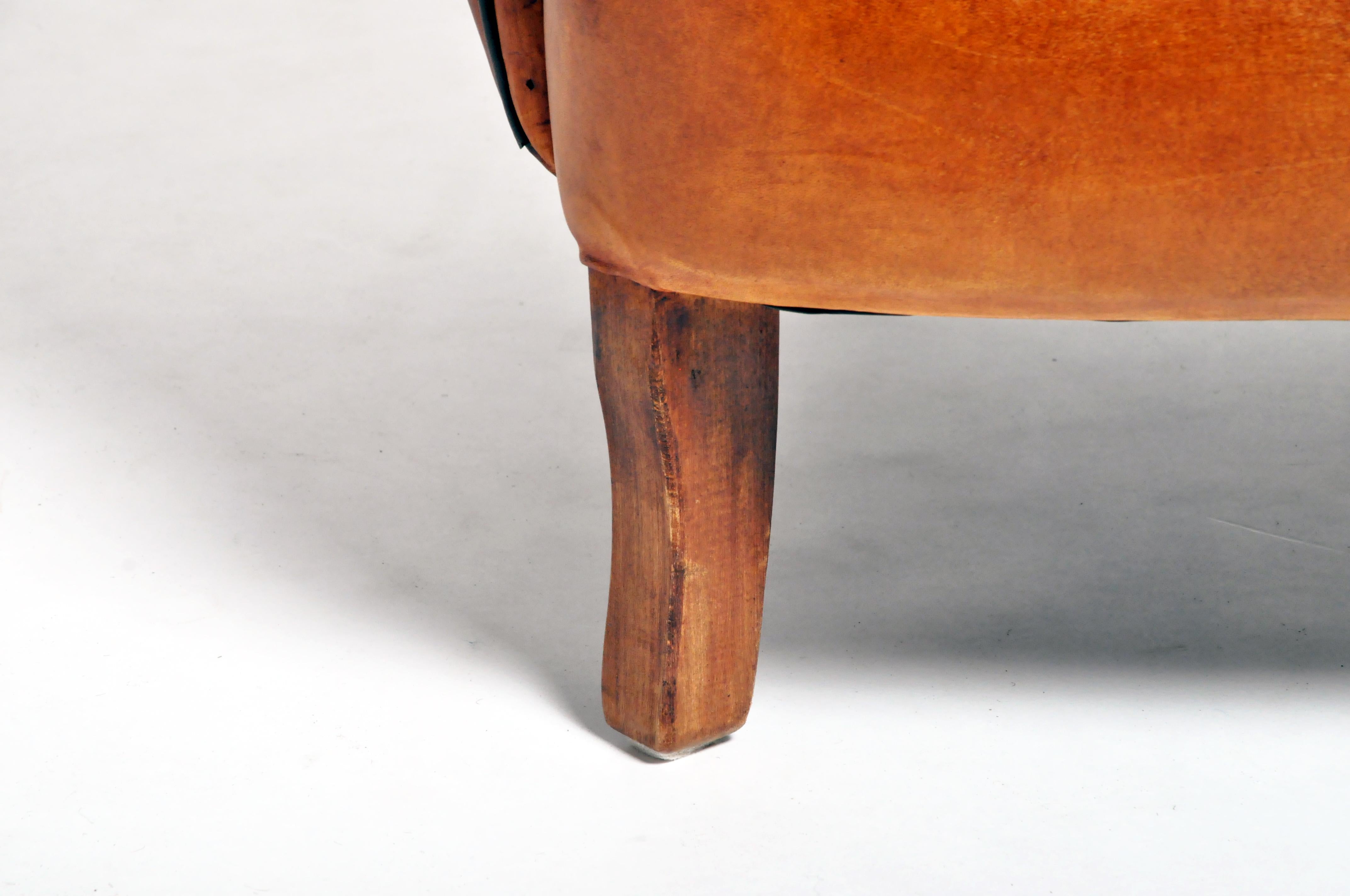 Parisian Brown Leather Armchair 7