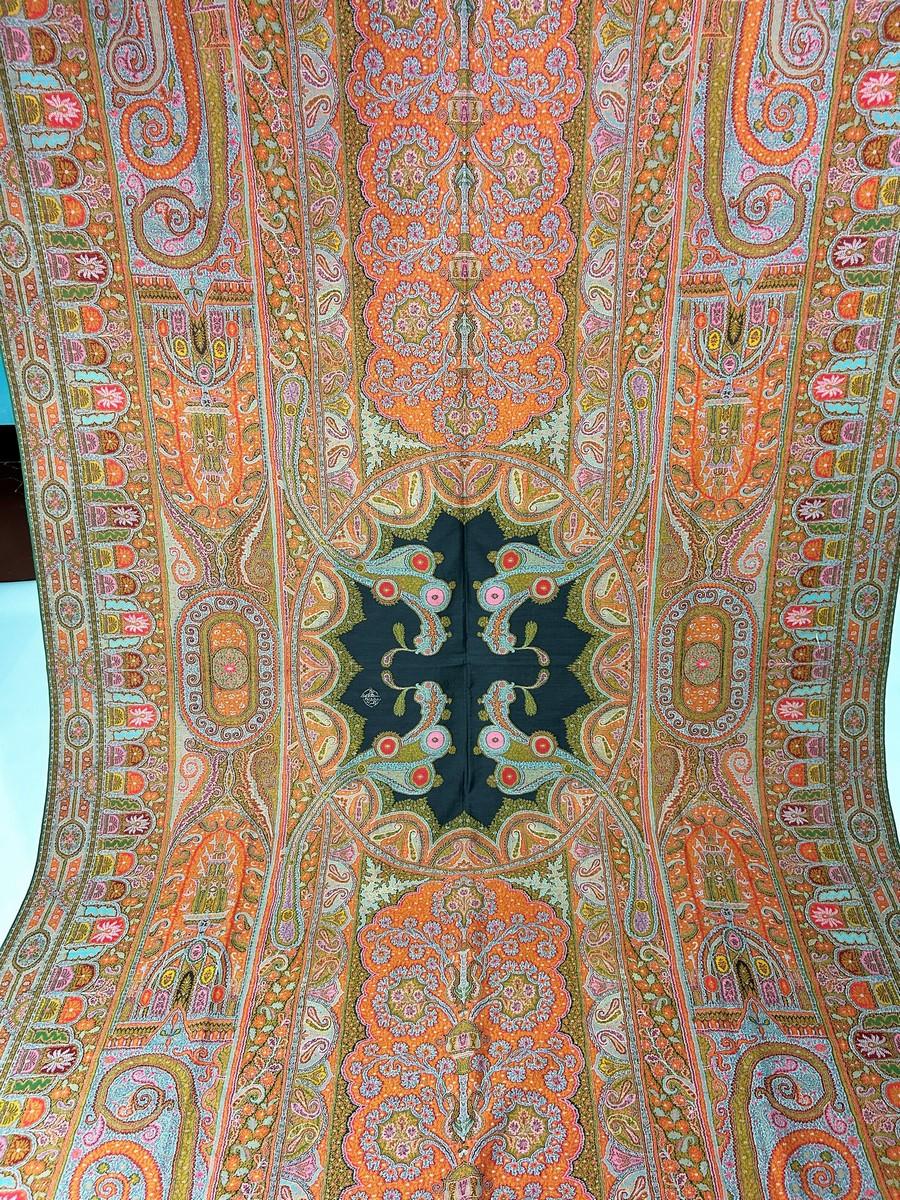 Parisian cashmere Paisley shawl with signature - France Circa 1855 For Sale 5