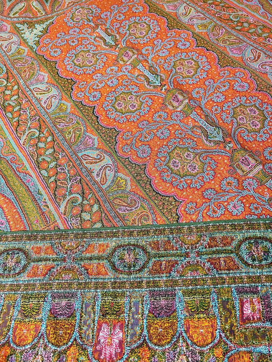 Parisian cashmere Paisley shawl with signature - France Circa 1855 For Sale 6