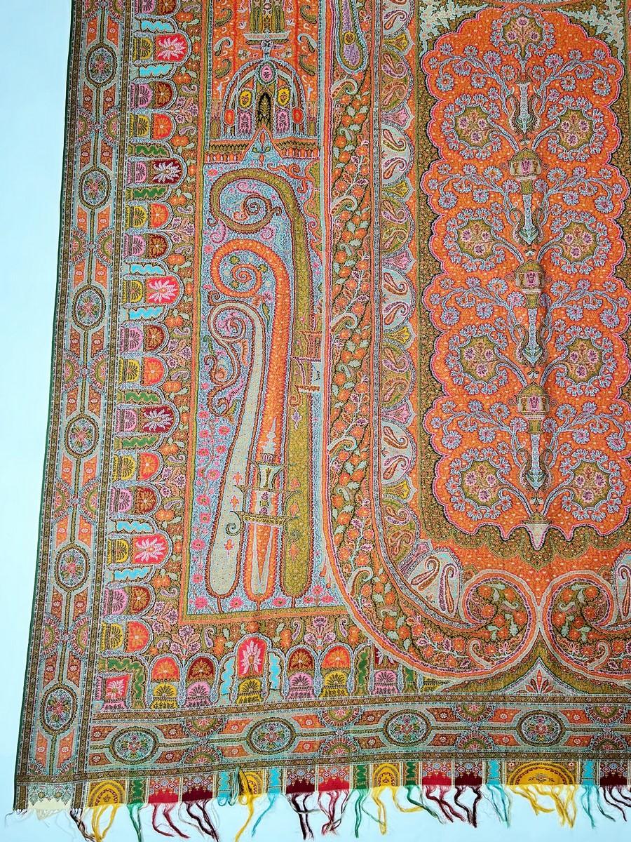 Parisian cashmere Paisley shawl with signature - France Circa 1855 In Good Condition For Sale In Toulon, FR