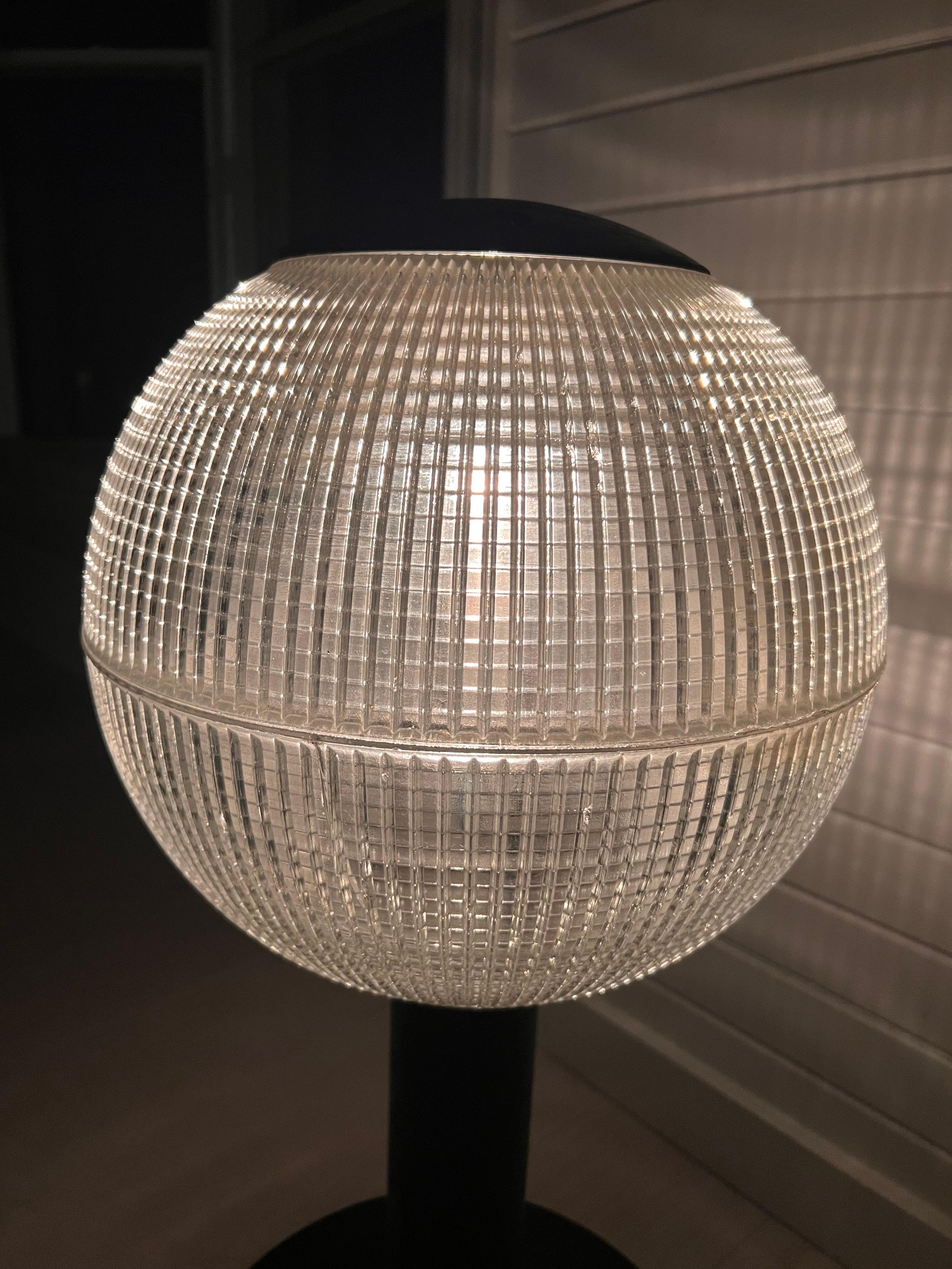 Parisian Globe Floor Lamp, 1970s France For Sale 12