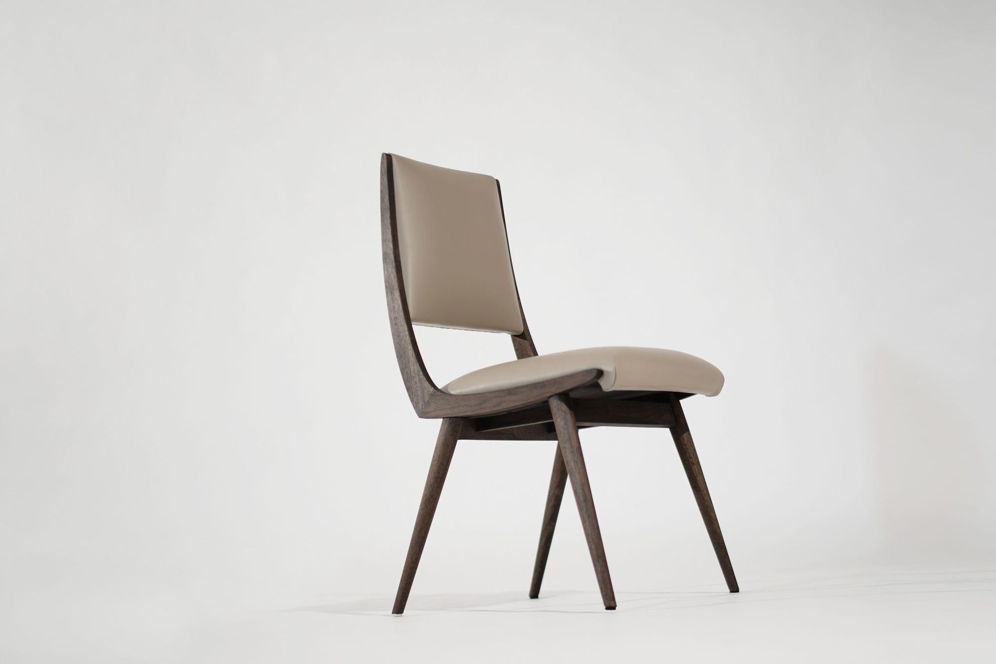 Chêne Chaise de salle à manger Parisiano en vente