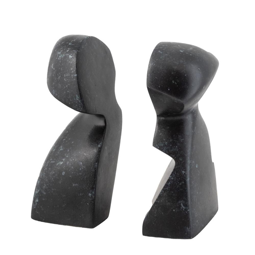 Fermalibri Parity Bronze Set di 2 tutto in solido
bronzo con finitura scura e piccole sfumature blu 
macchie diffuse prese nel bronzo.
Dimensioni: L11xD07xH20cm Ciascuno.