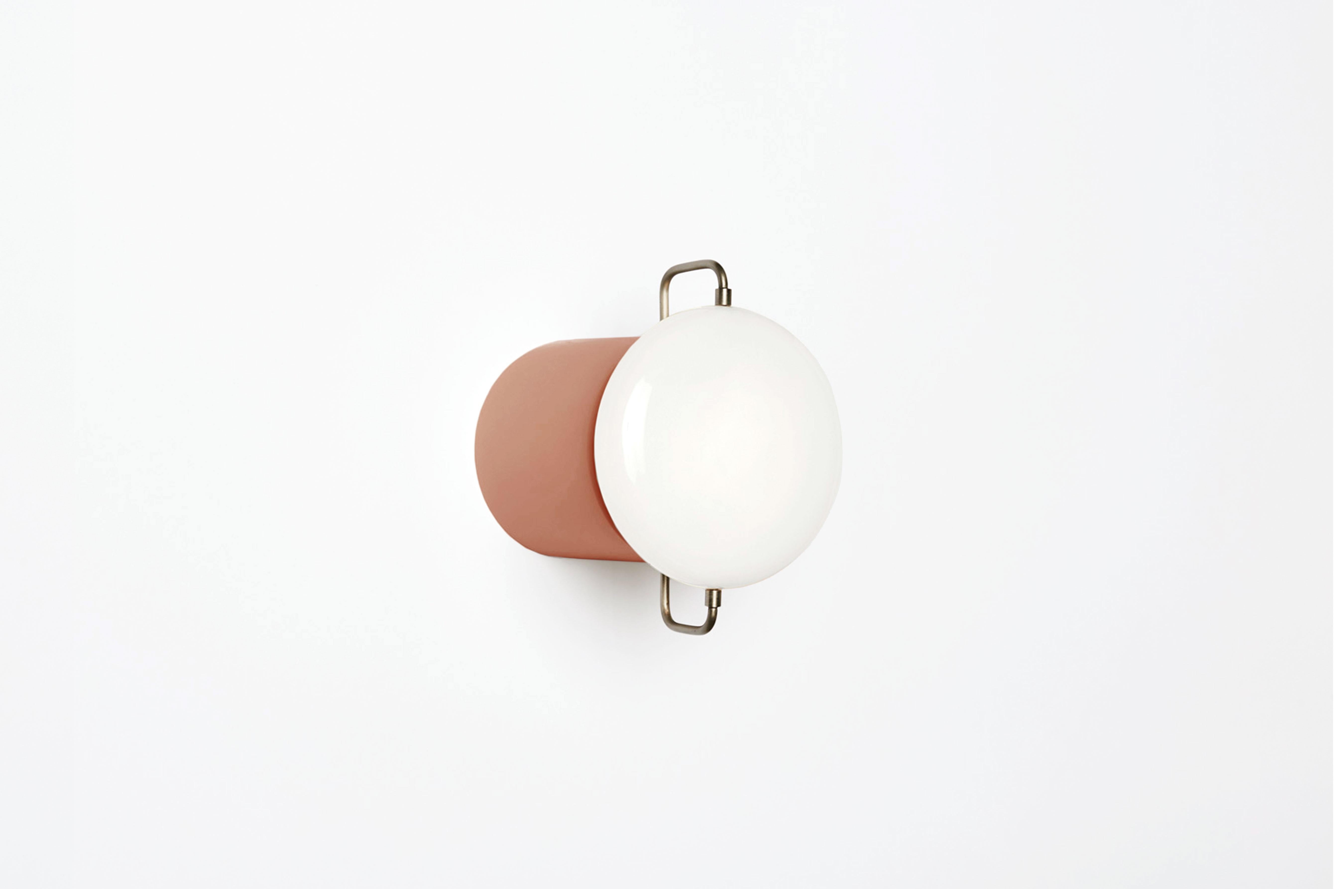Workstead Park I in White Enamel For Sale 7