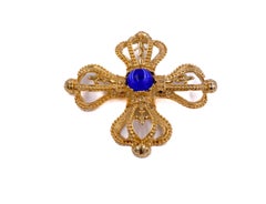Park Lane Cross Broche en or W Sapphire Center Cabochon