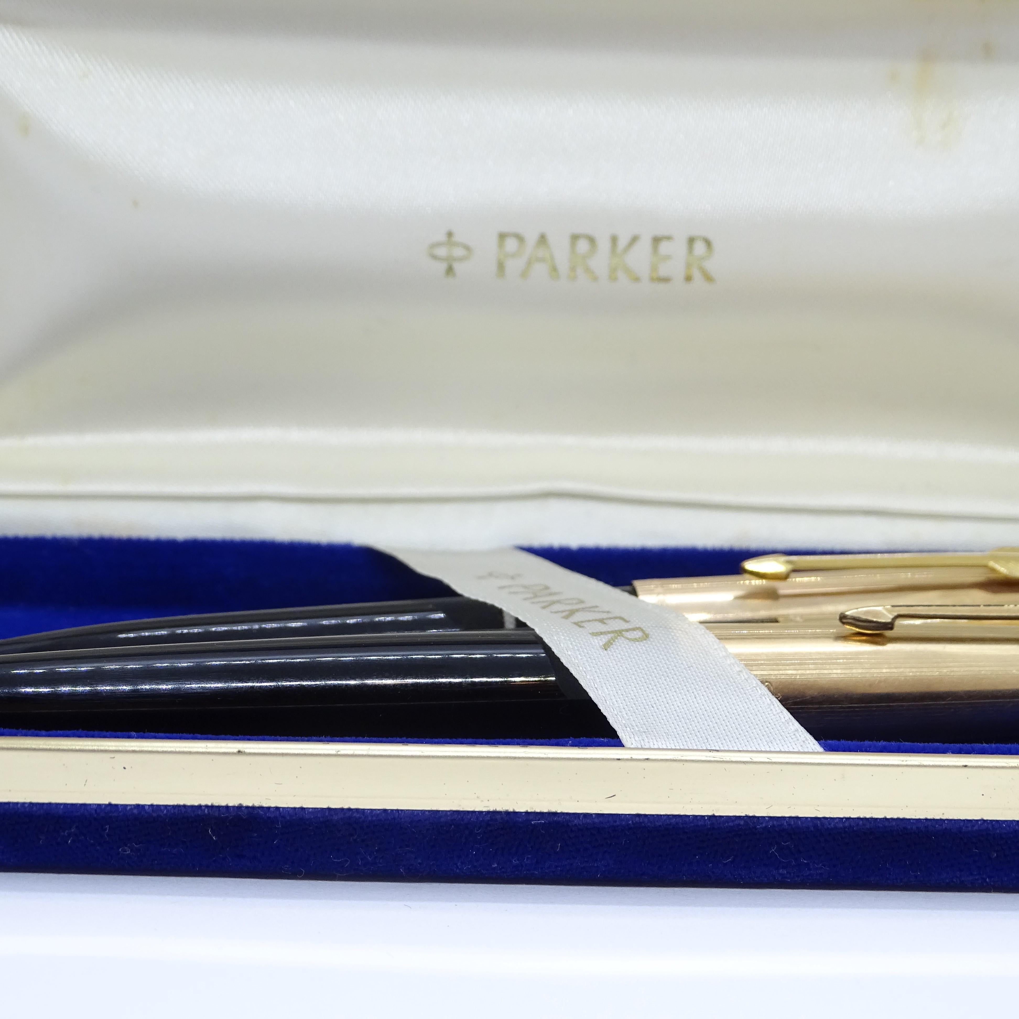 Parker 65 Maßgefertigtes schwarzes Schreibset mit Etui, 14k vergoldet, 70er Jahre 3