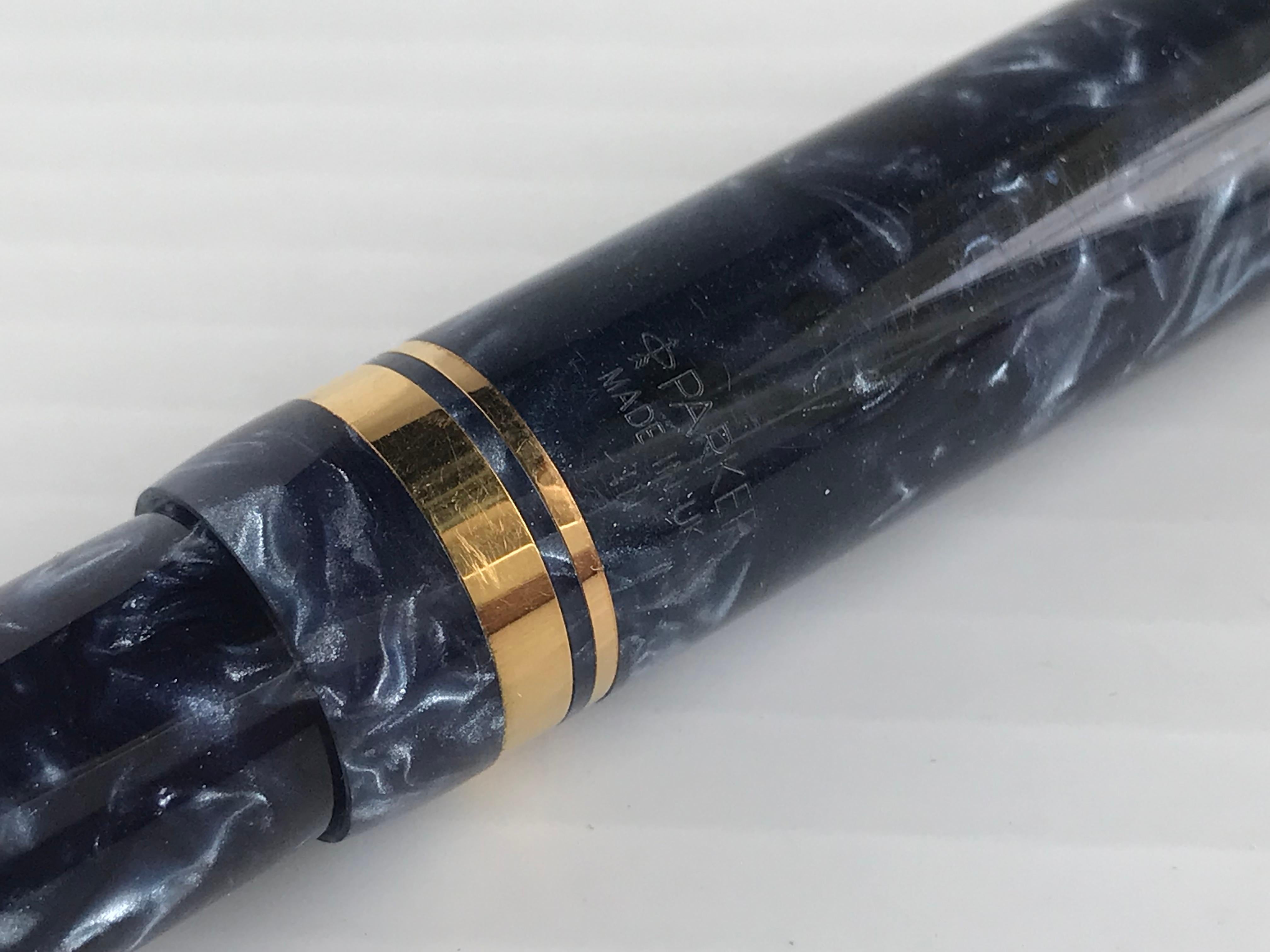 Parker Duofold Fountain Pendentif en or 18 carats Nib en vente 6