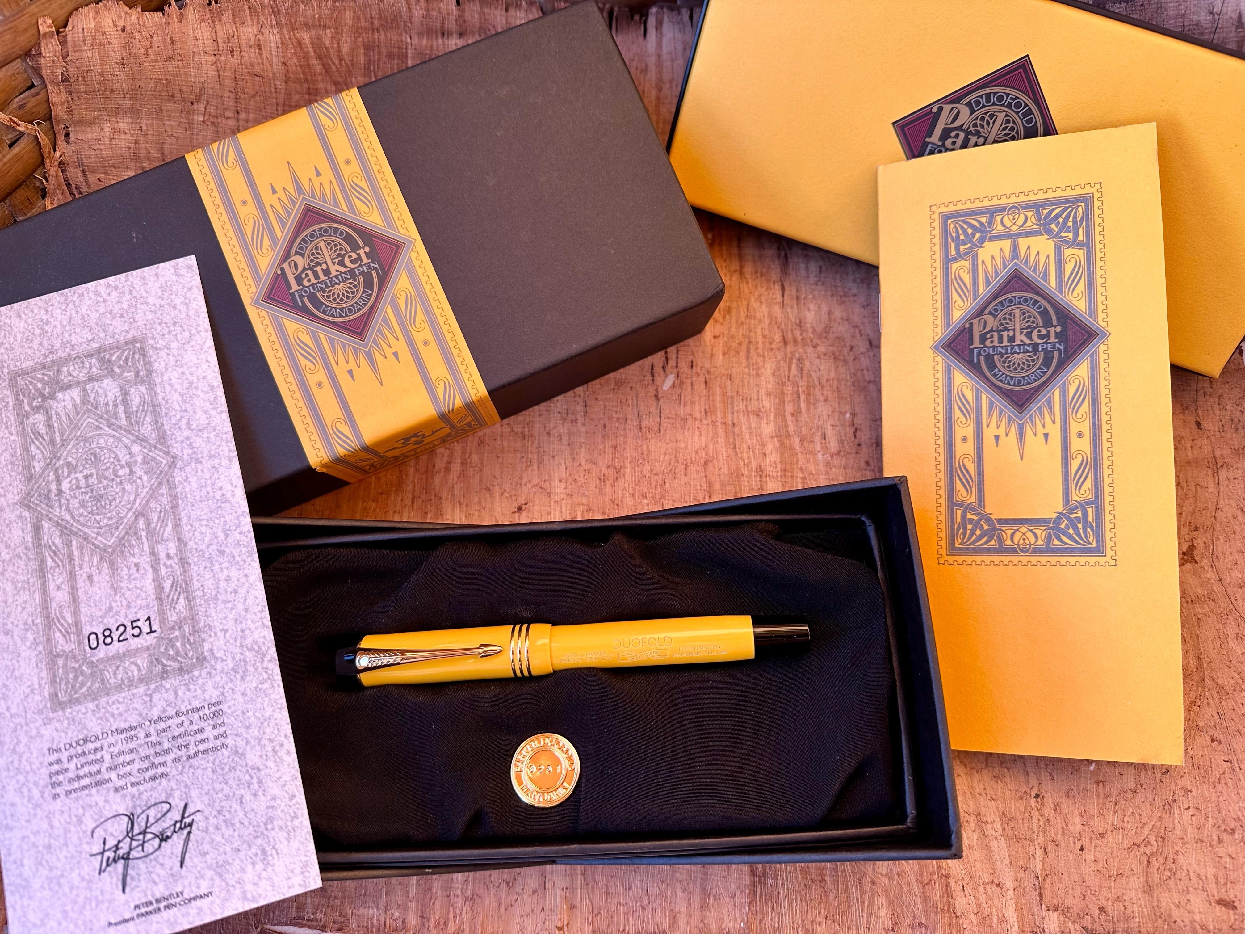 PARKER Füllfederhalter Duofold Mandarin Gelb 1995 Limited #8251 18K in Box für Damen oder Herren