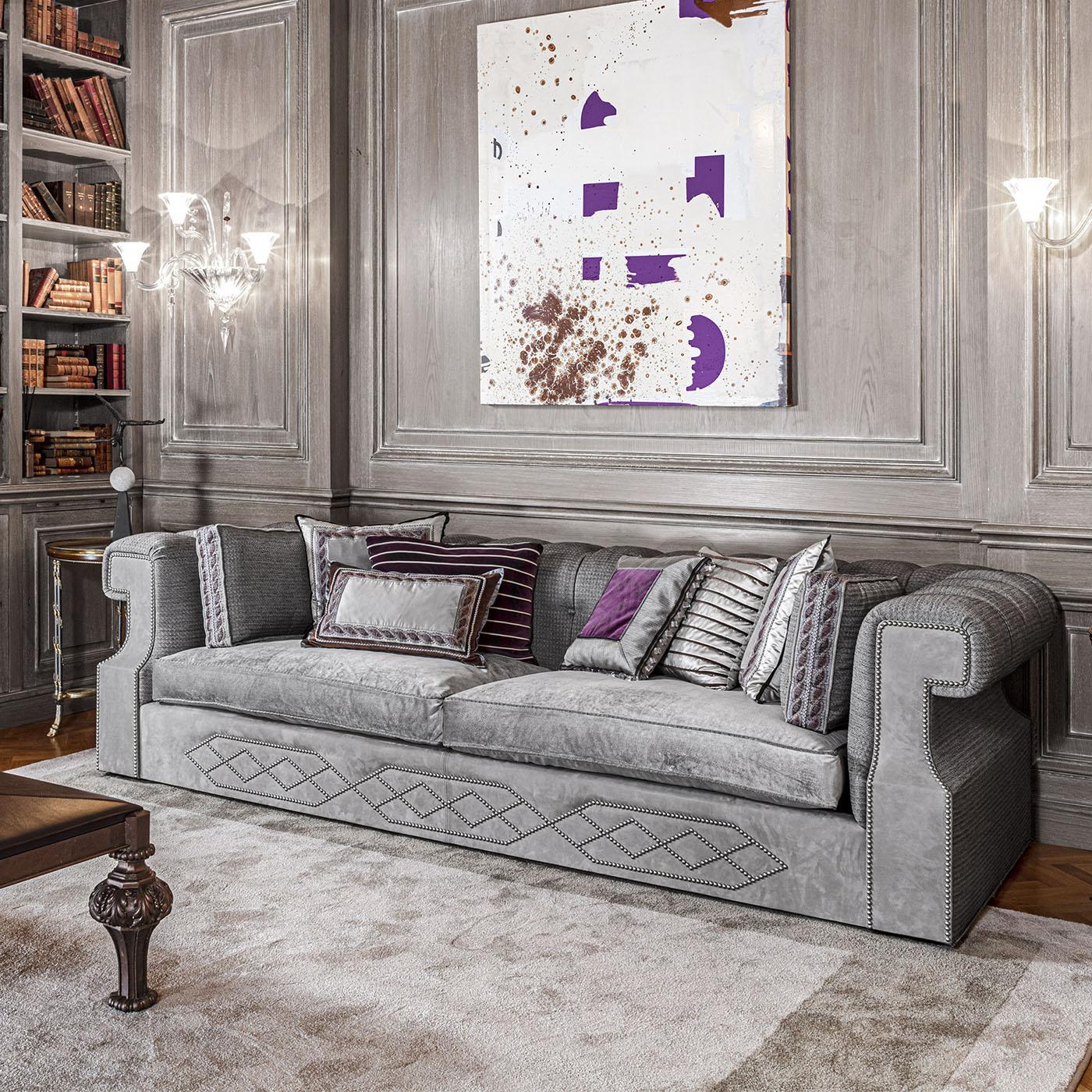 Parker Sofa In New Condition For Sale In Milan, IT
