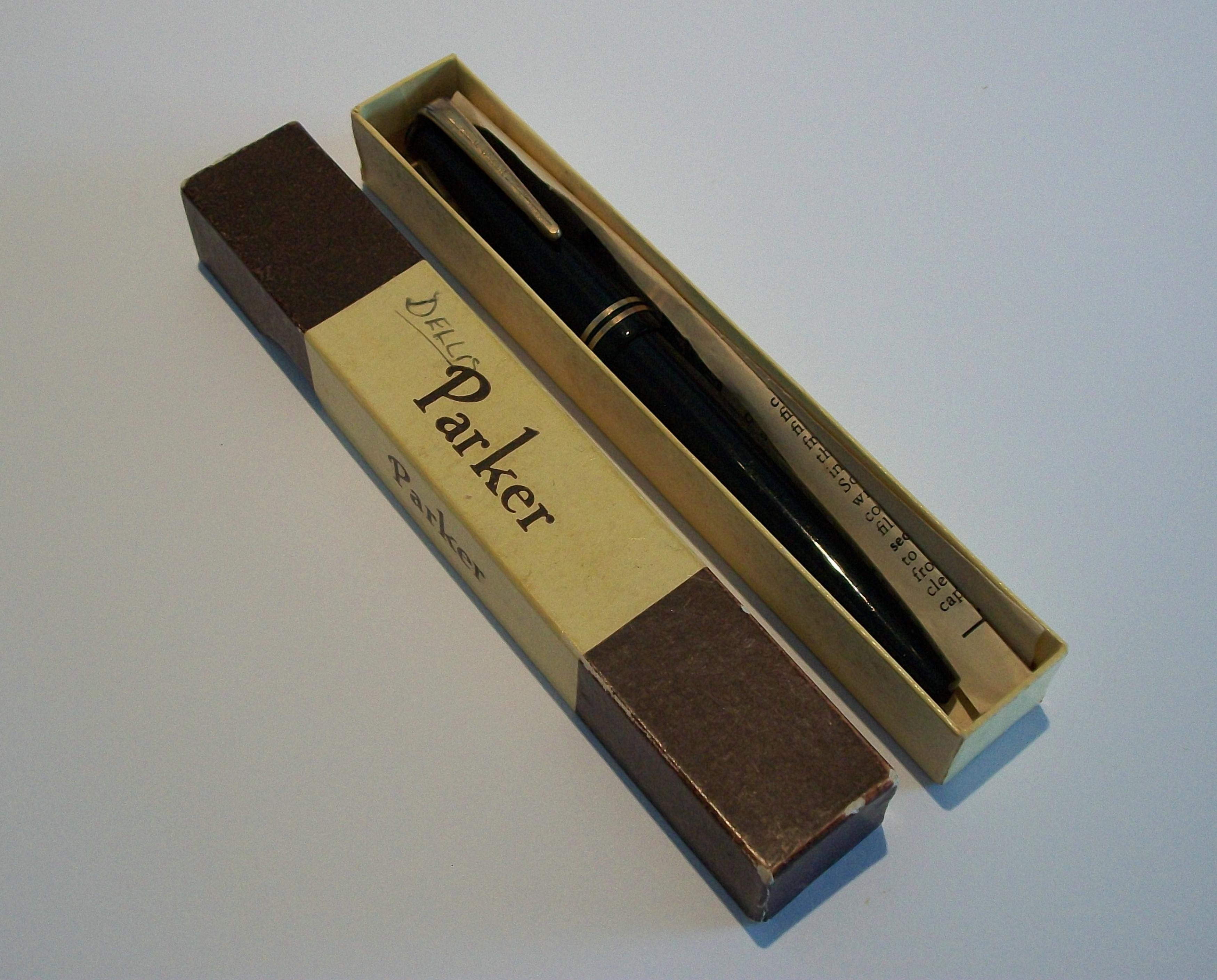 PARKER - Victory Model - Stylo Plume Noir - Plume Or 14K - K.K. - Circa 1950's en vente 6