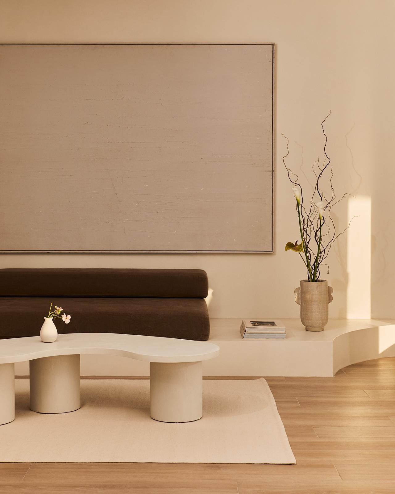 Table basse en microciment Parmigiano par Marlot Baus Neuf - En vente à SANT CUGAT DEL VALLÈS, ES