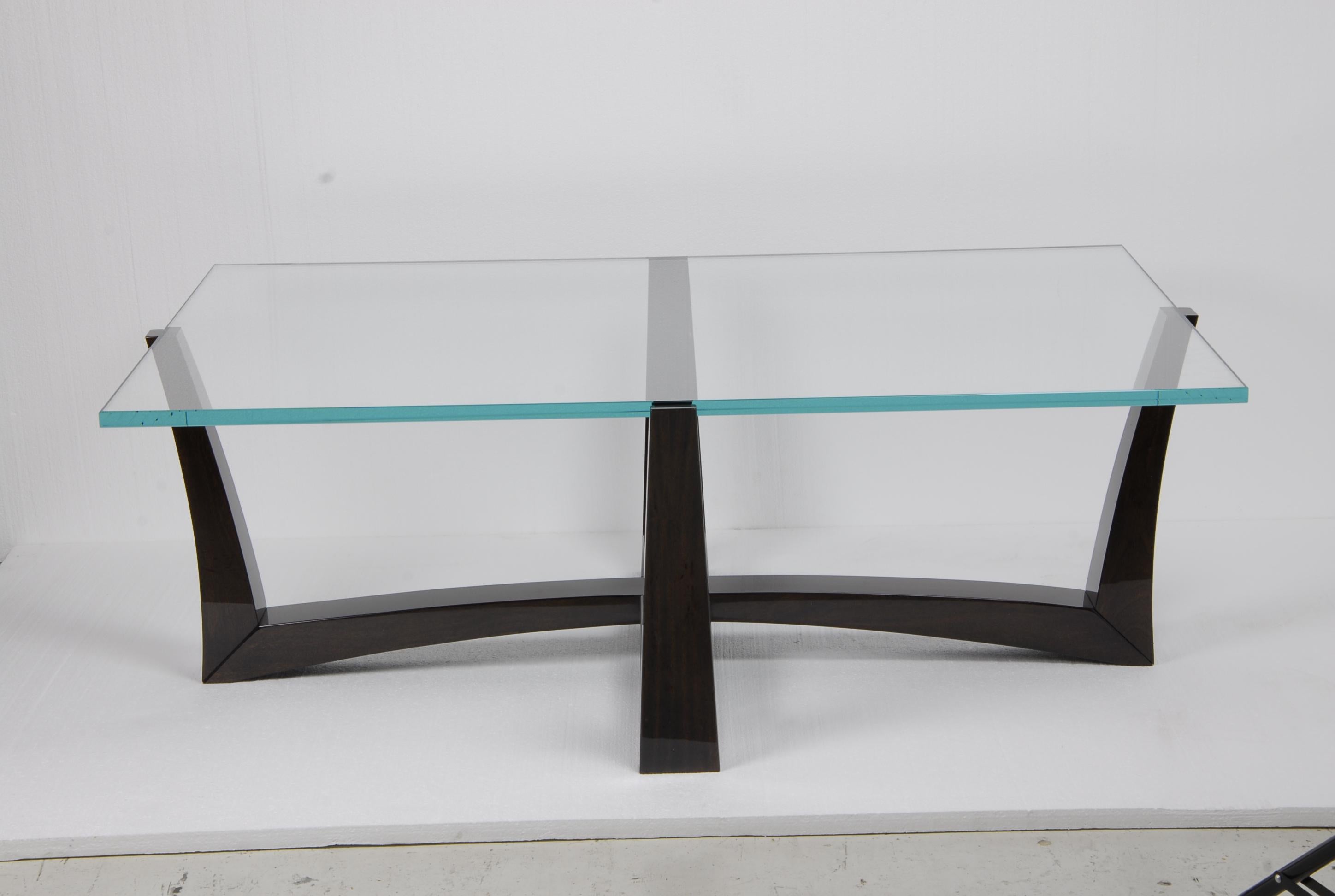 Modern Paro Coffee Table by Lee Weitzman Furniture For Sale