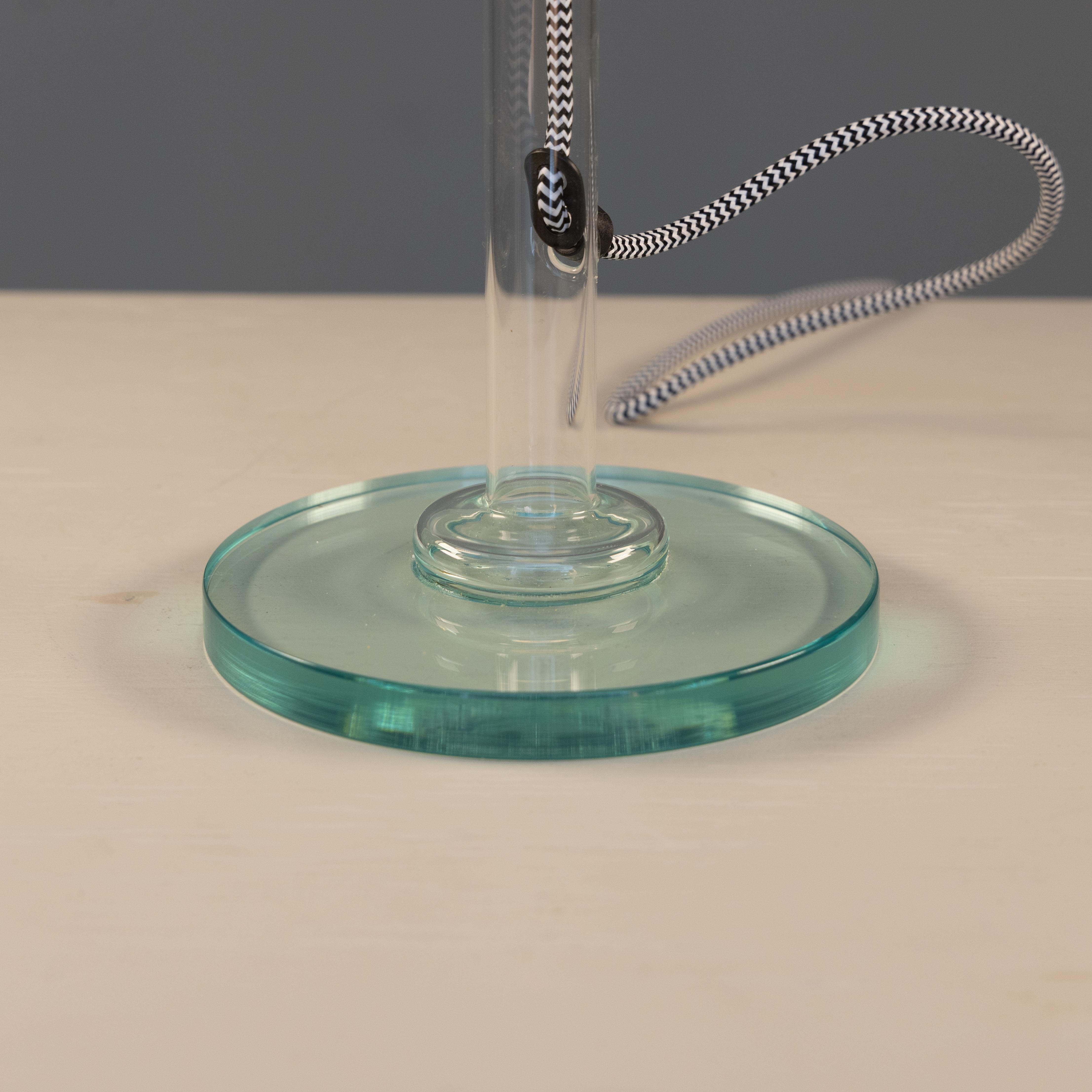 Parola table lamp Gae Aulenti and Piero Castiglioni FontanaArte, 1970 (Geblasenes Glas) im Angebot